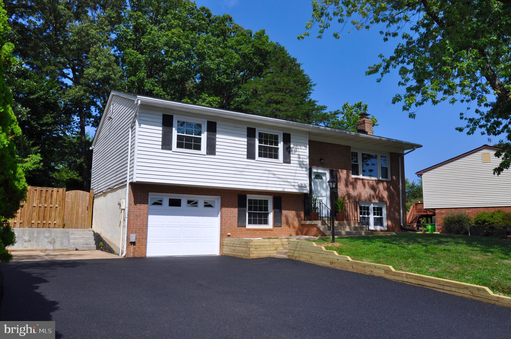 DALE CITY - Residential Lease