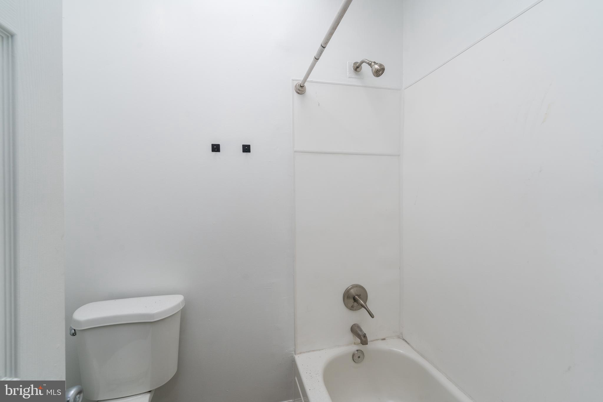 DRUID HILL PARK - Residential Income