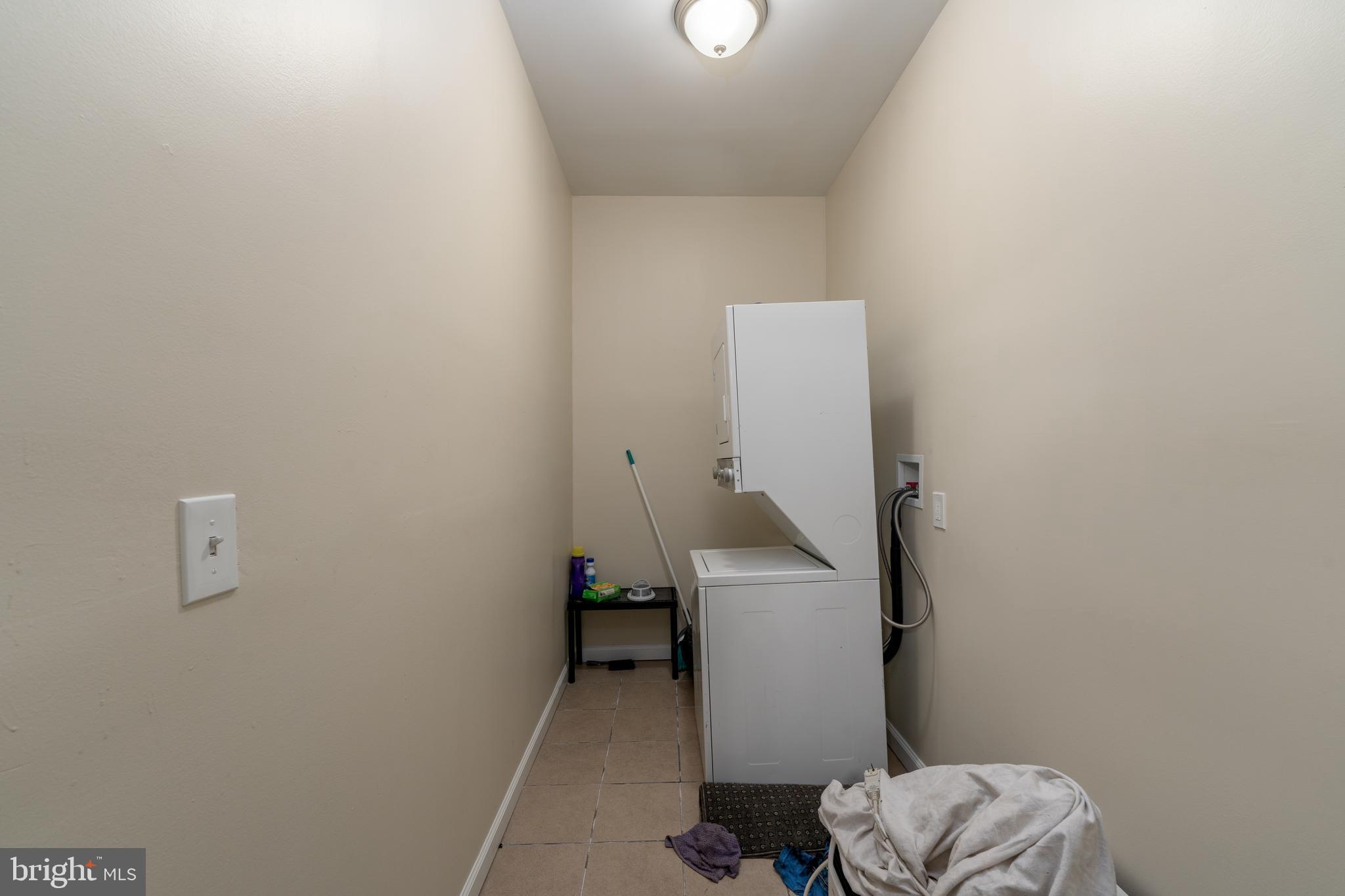DRUID HILL PARK - Residential Income