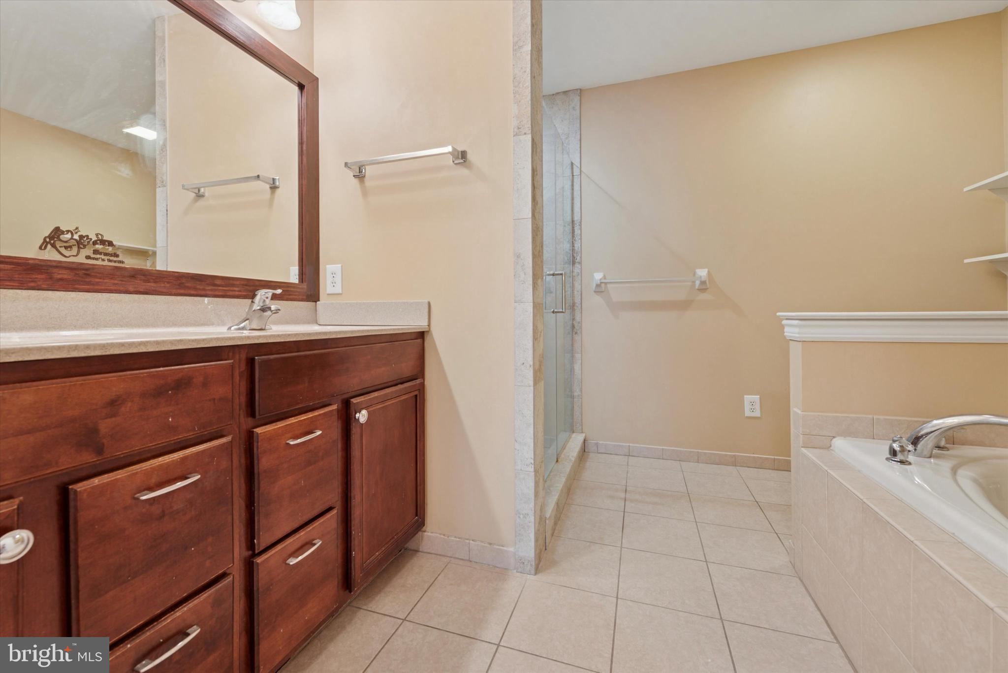 GREENBRIAR II - Residential Lease