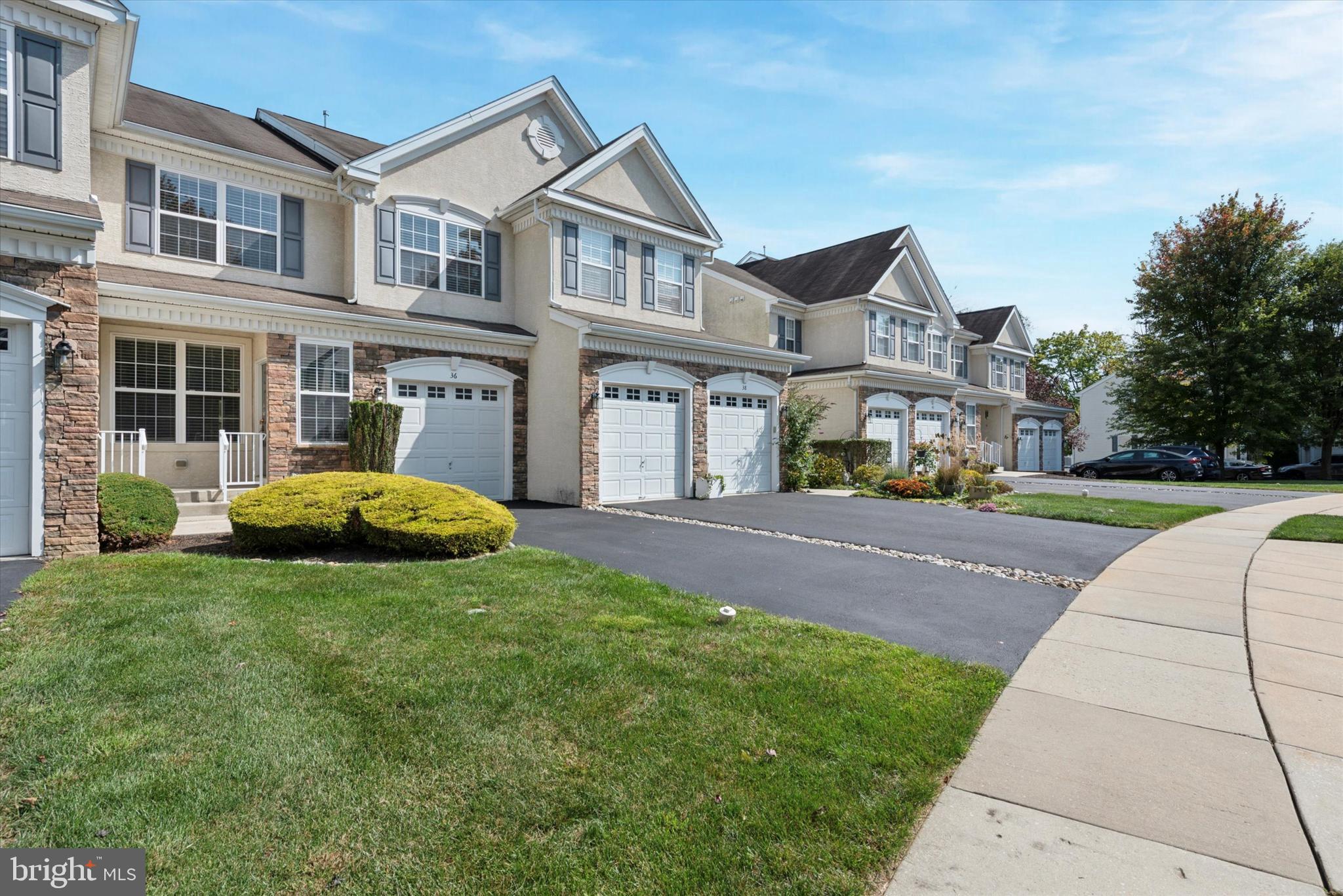 GREENBRIAR II - Residential Lease