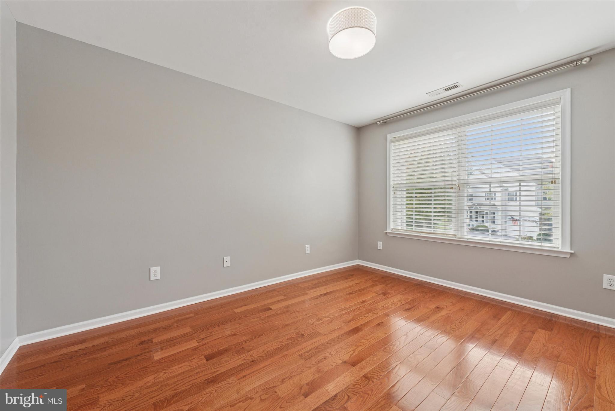 GREENBRIAR II - Residential Lease