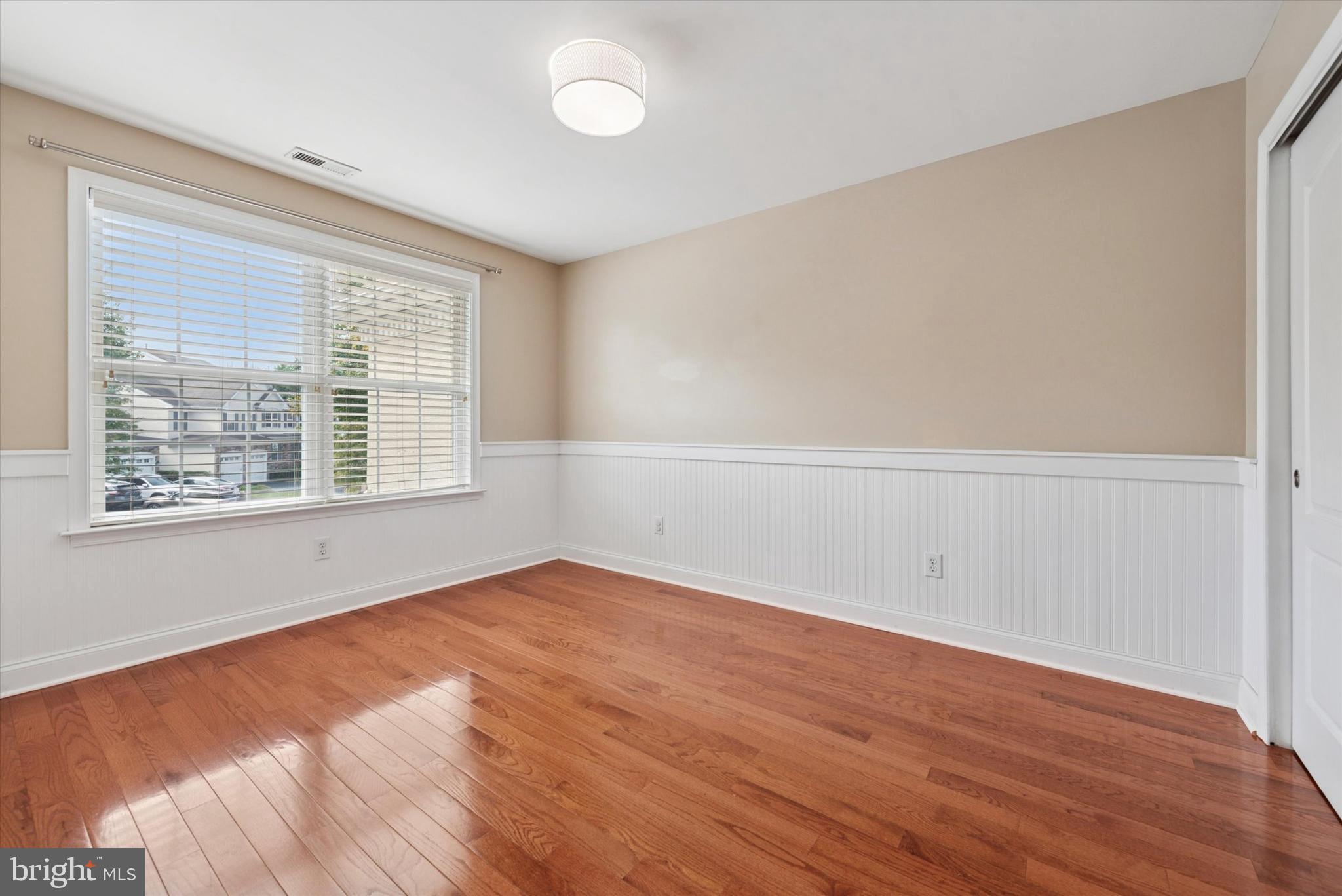 GREENBRIAR II - Residential Lease