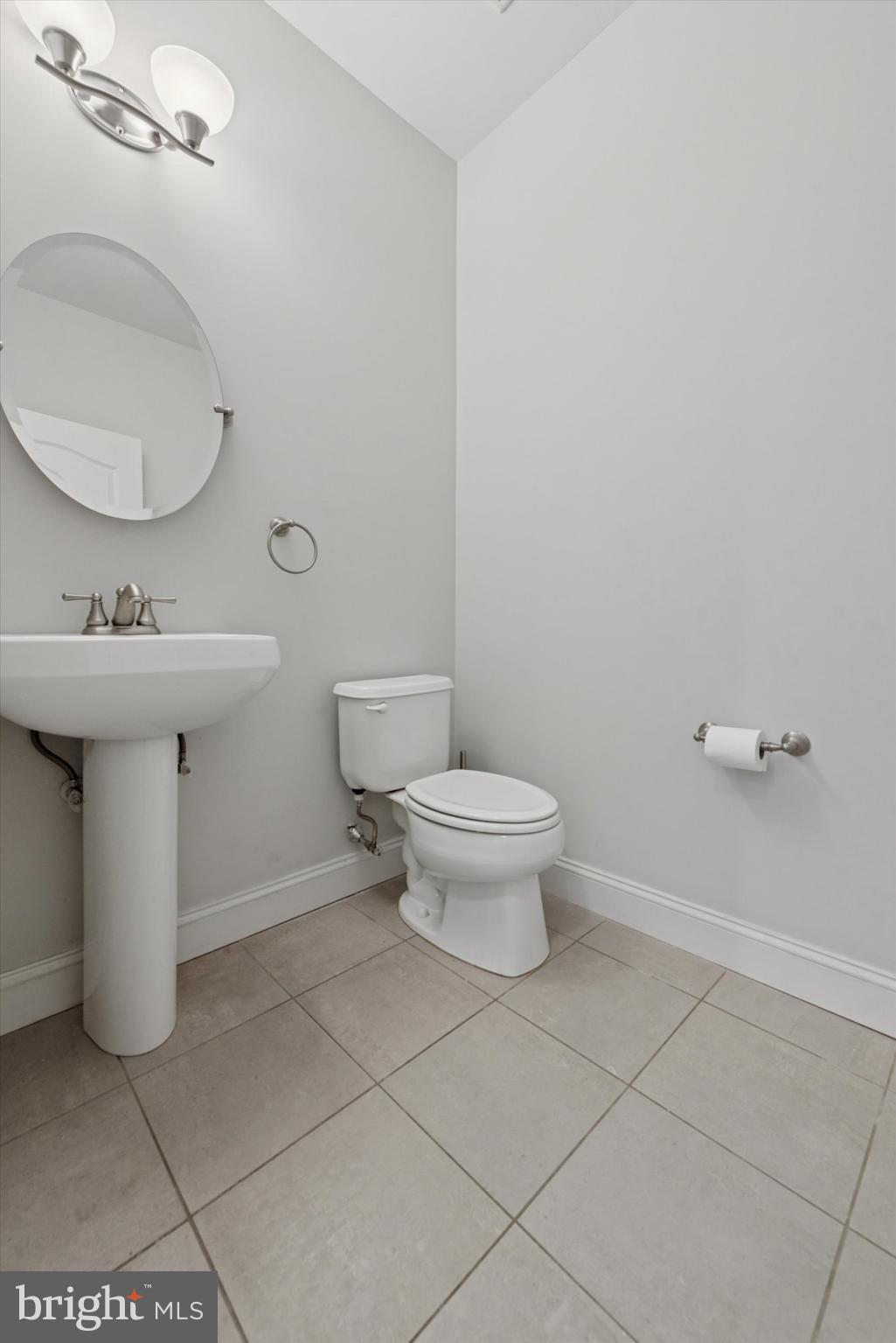 GREENBRIAR II - Residential Lease