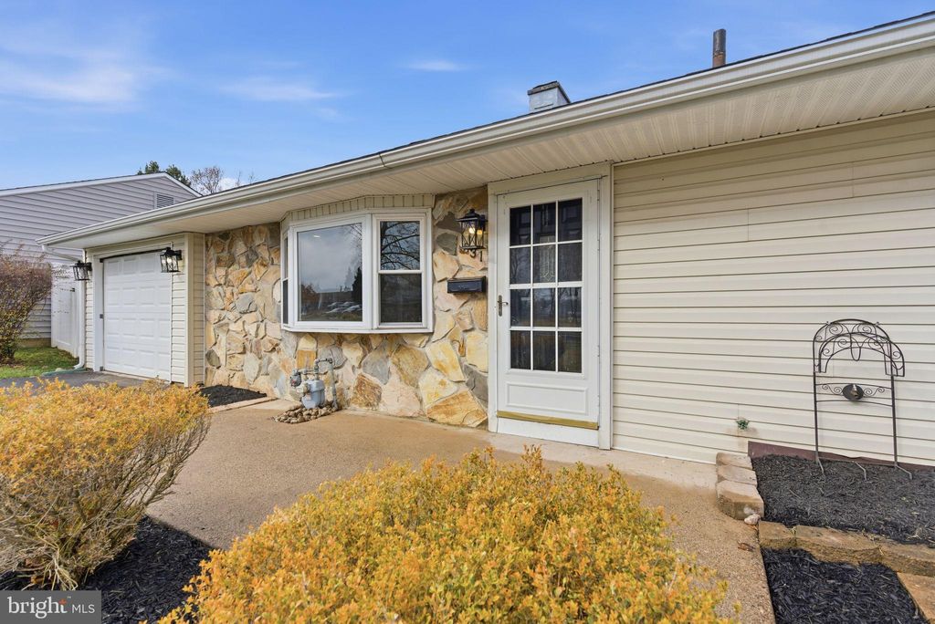 Photo of 831 Trenton Road, FAIRLESS HILLS, PA 19030 (MLS # PABU2110076)