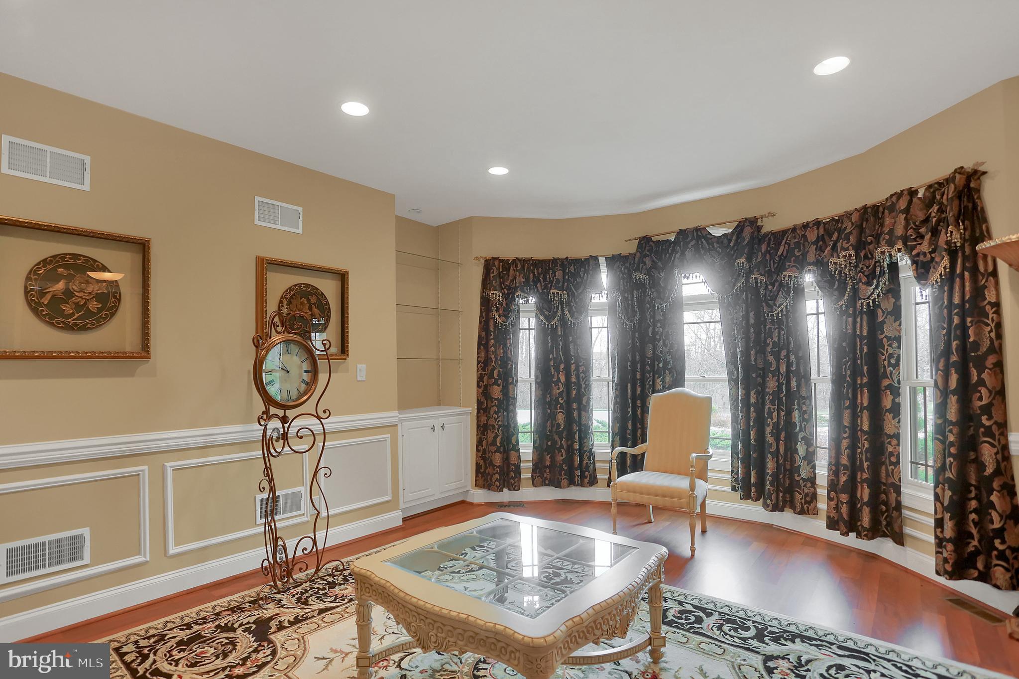 NEW OXFORD - Residential