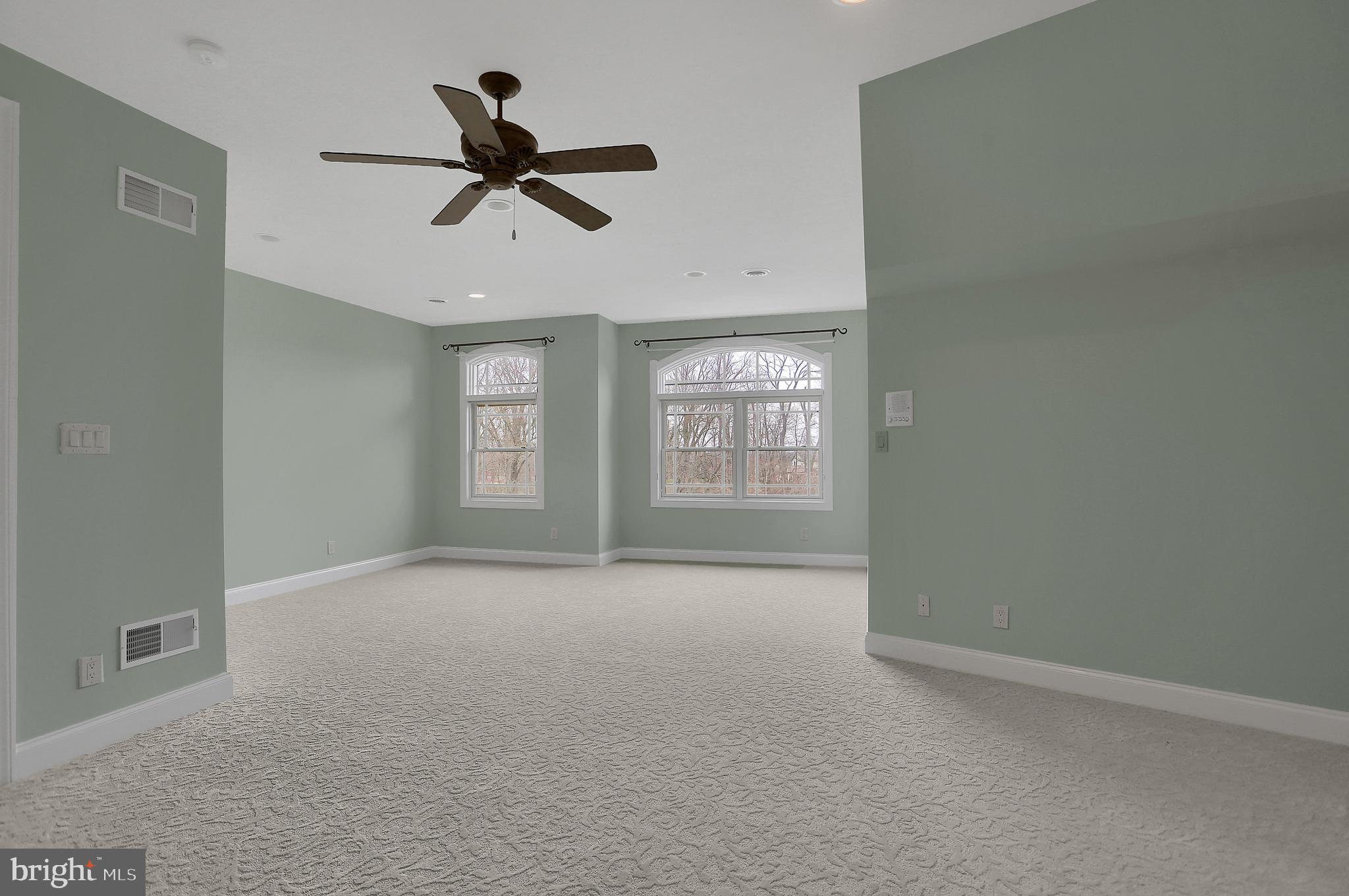 NEW OXFORD - Residential