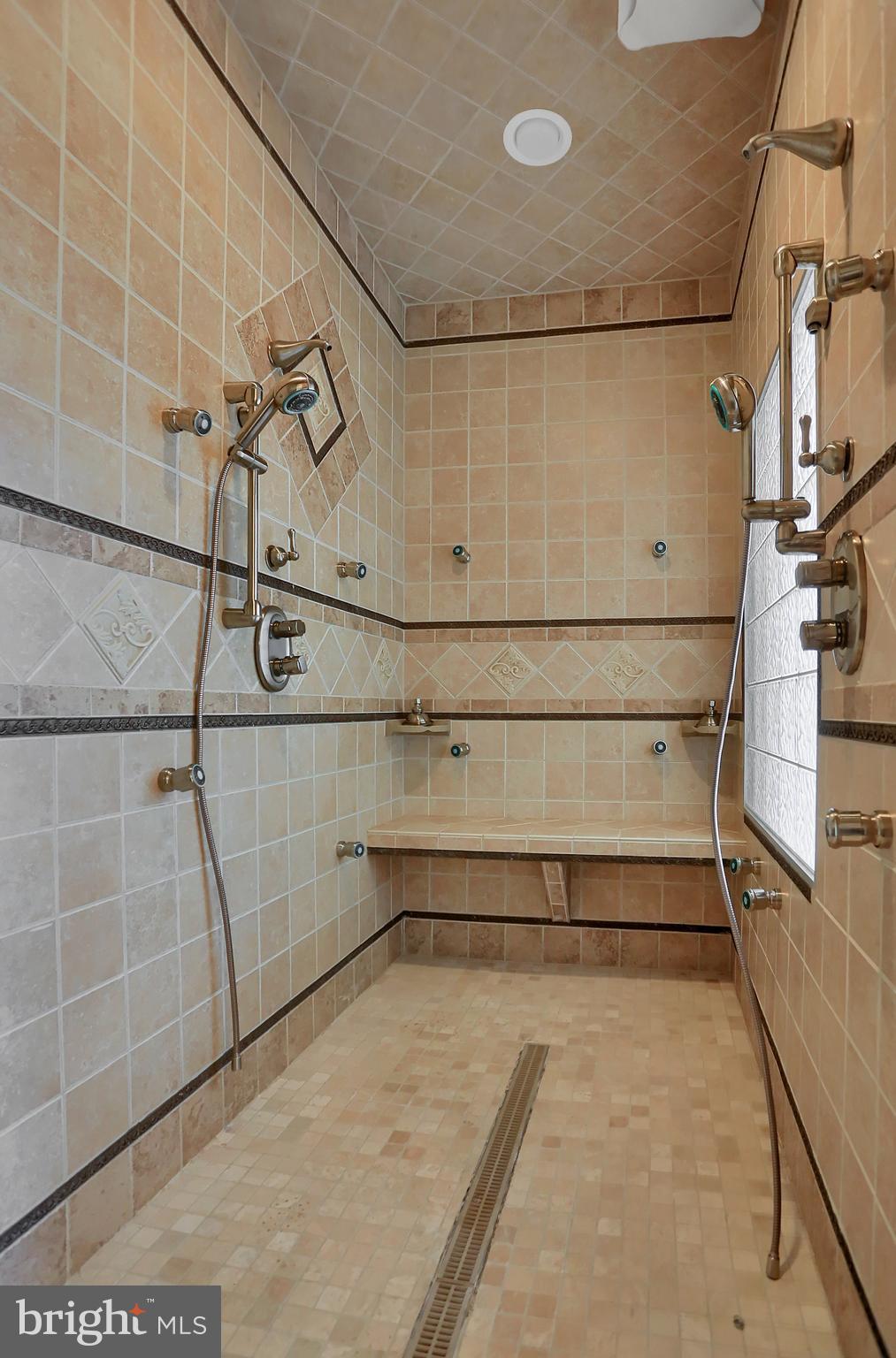 NEW OXFORD - Residential