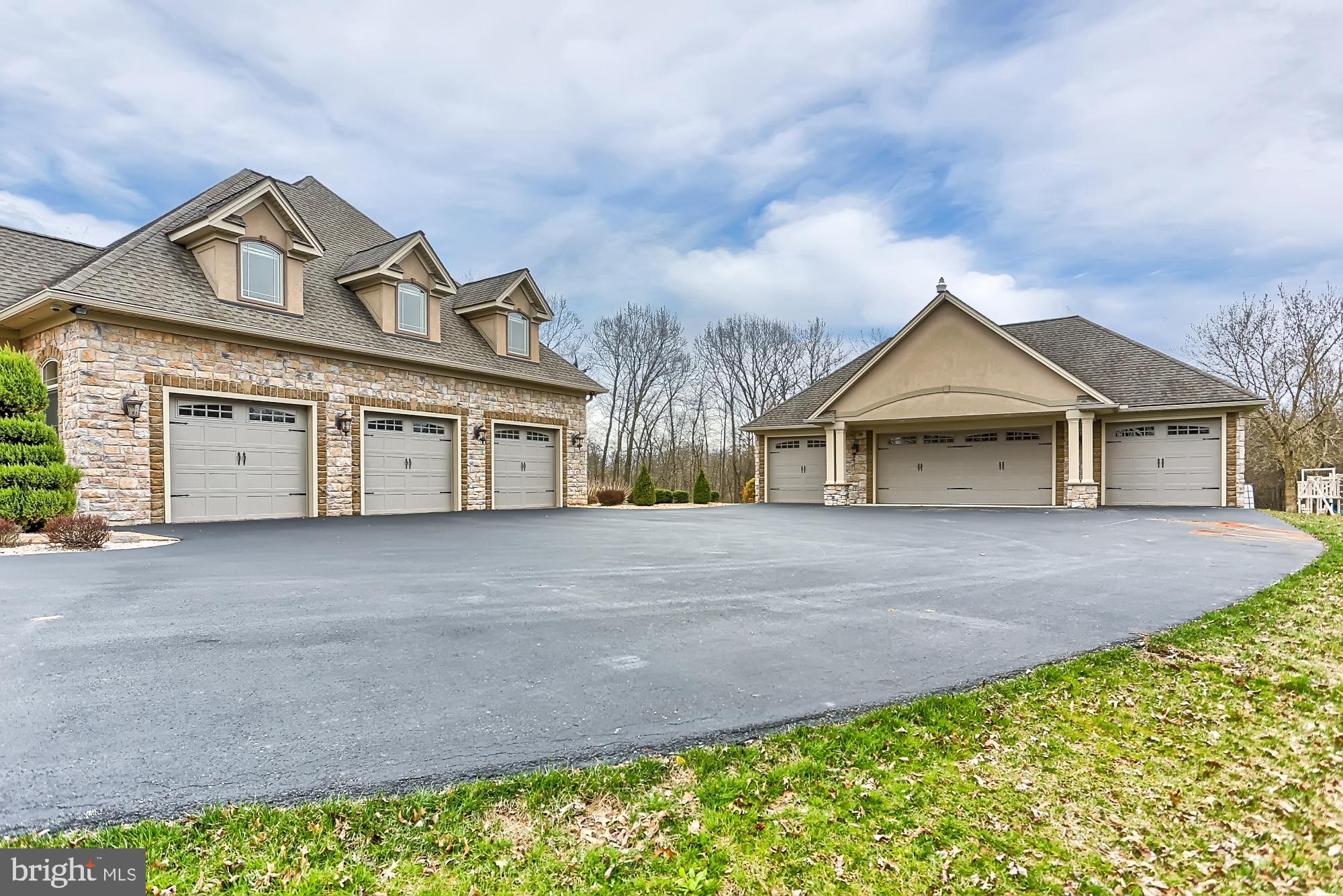 NEW OXFORD - Residential