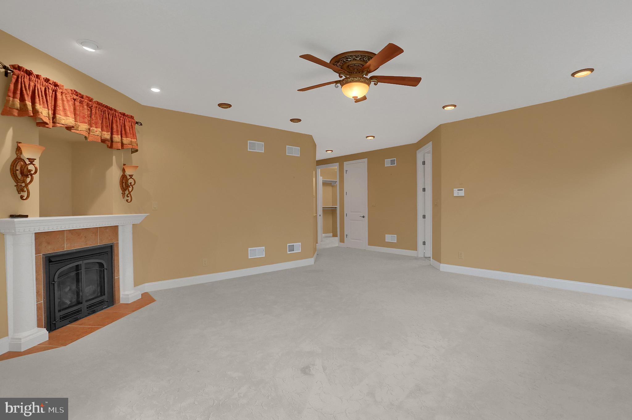 NEW OXFORD - Residential