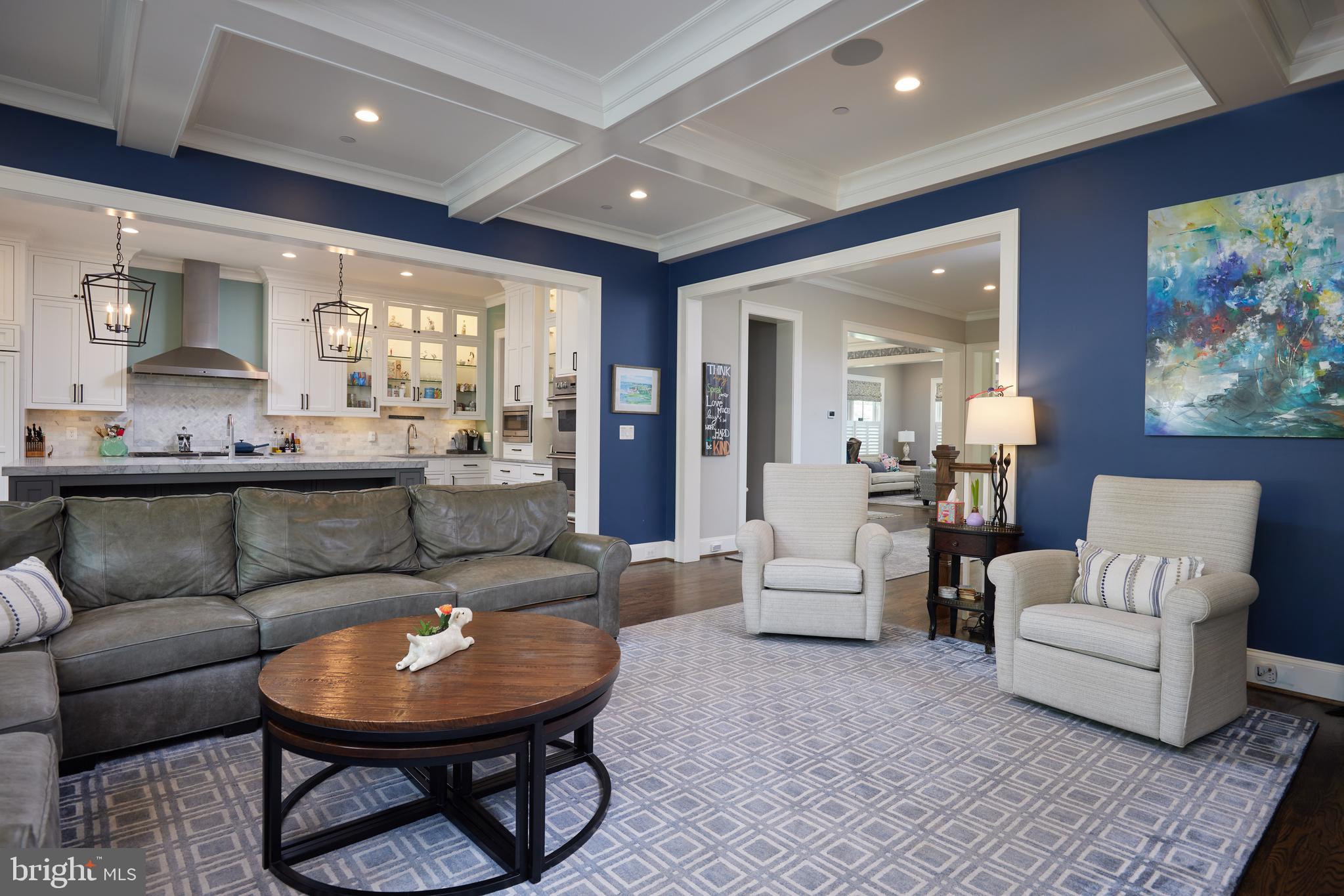 TULIP HILL - Residential