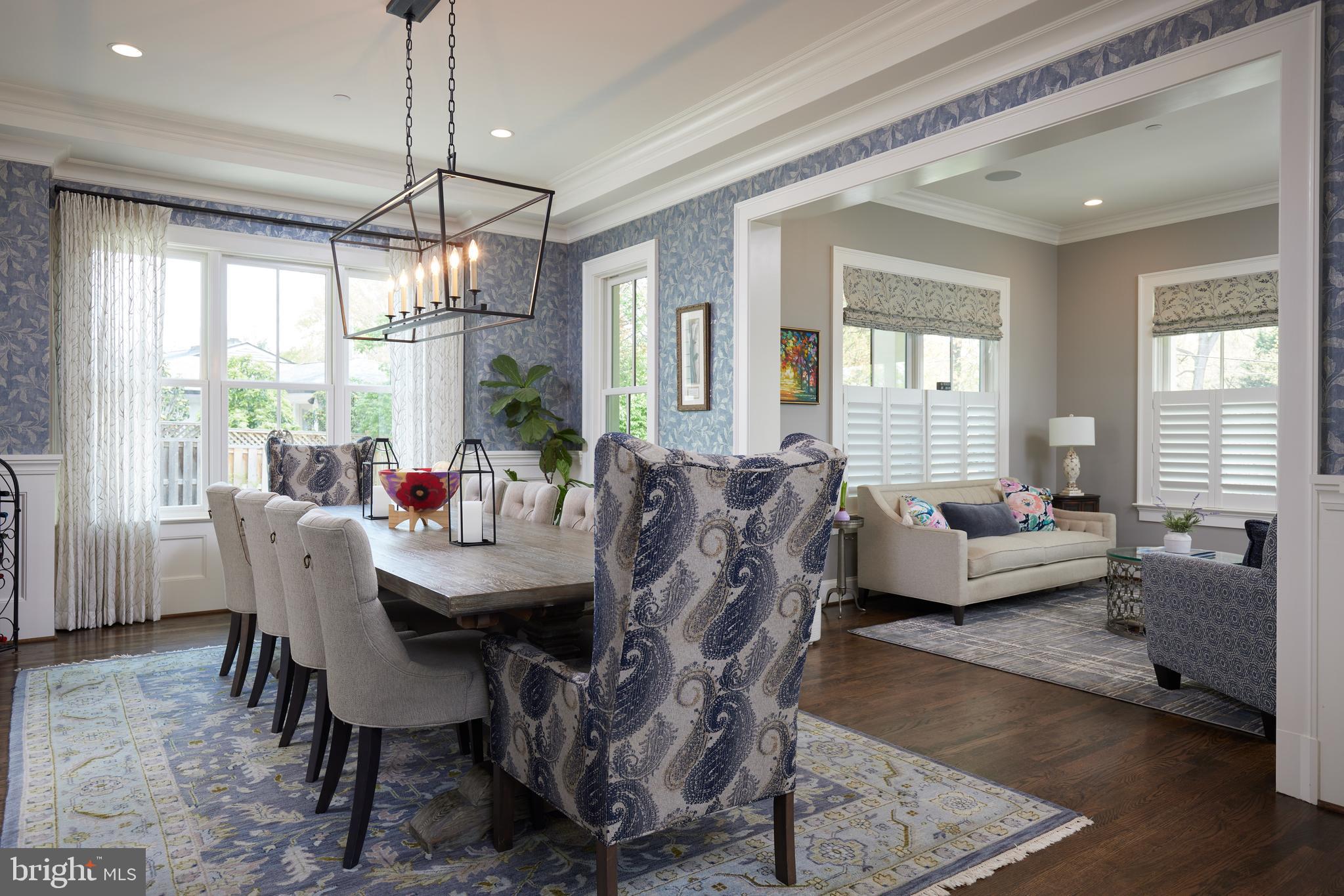 TULIP HILL - Residential