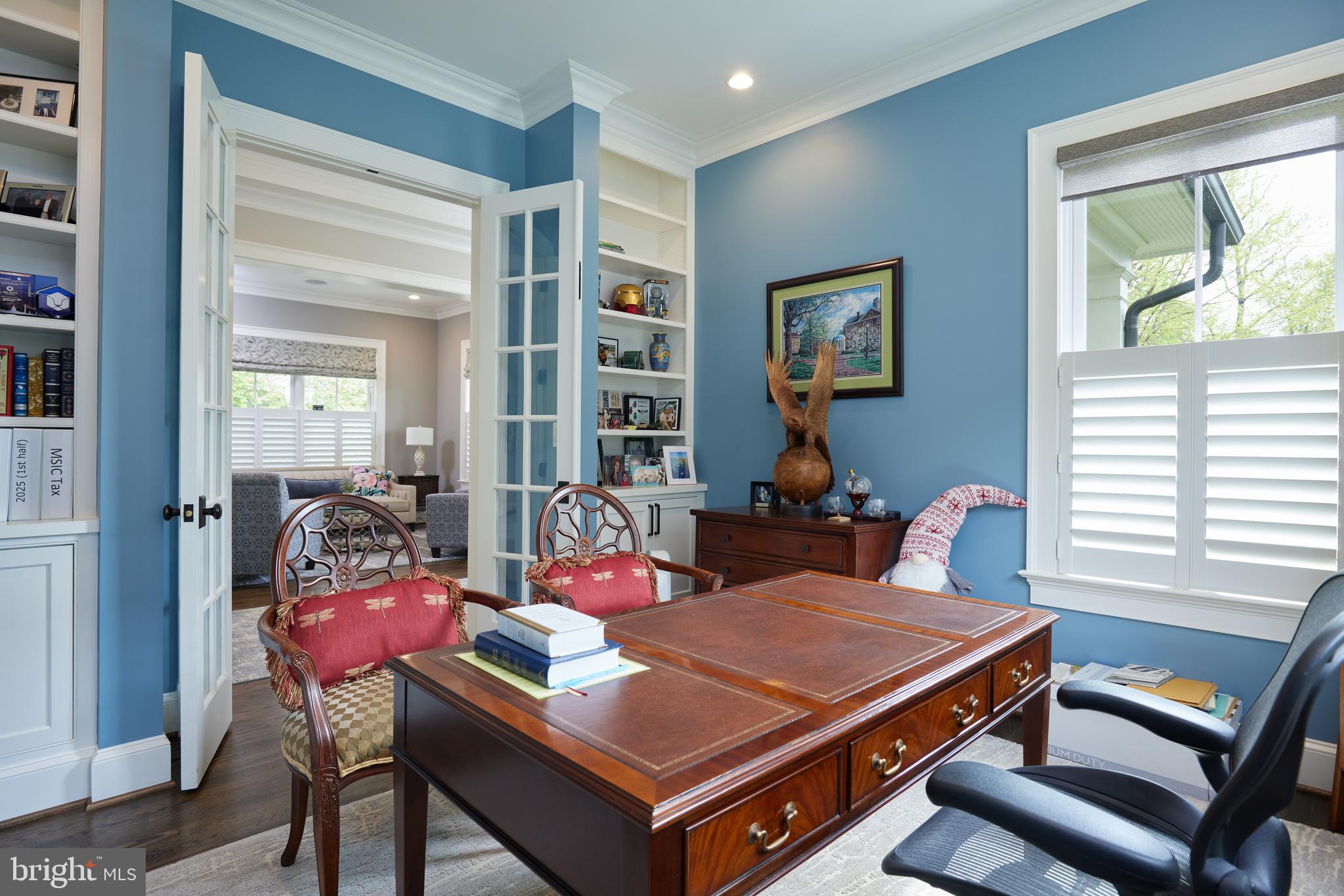 TULIP HILL - Residential