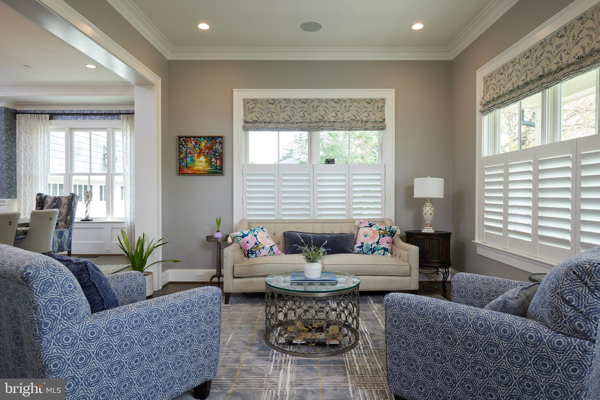 TULIP HILL - Residential