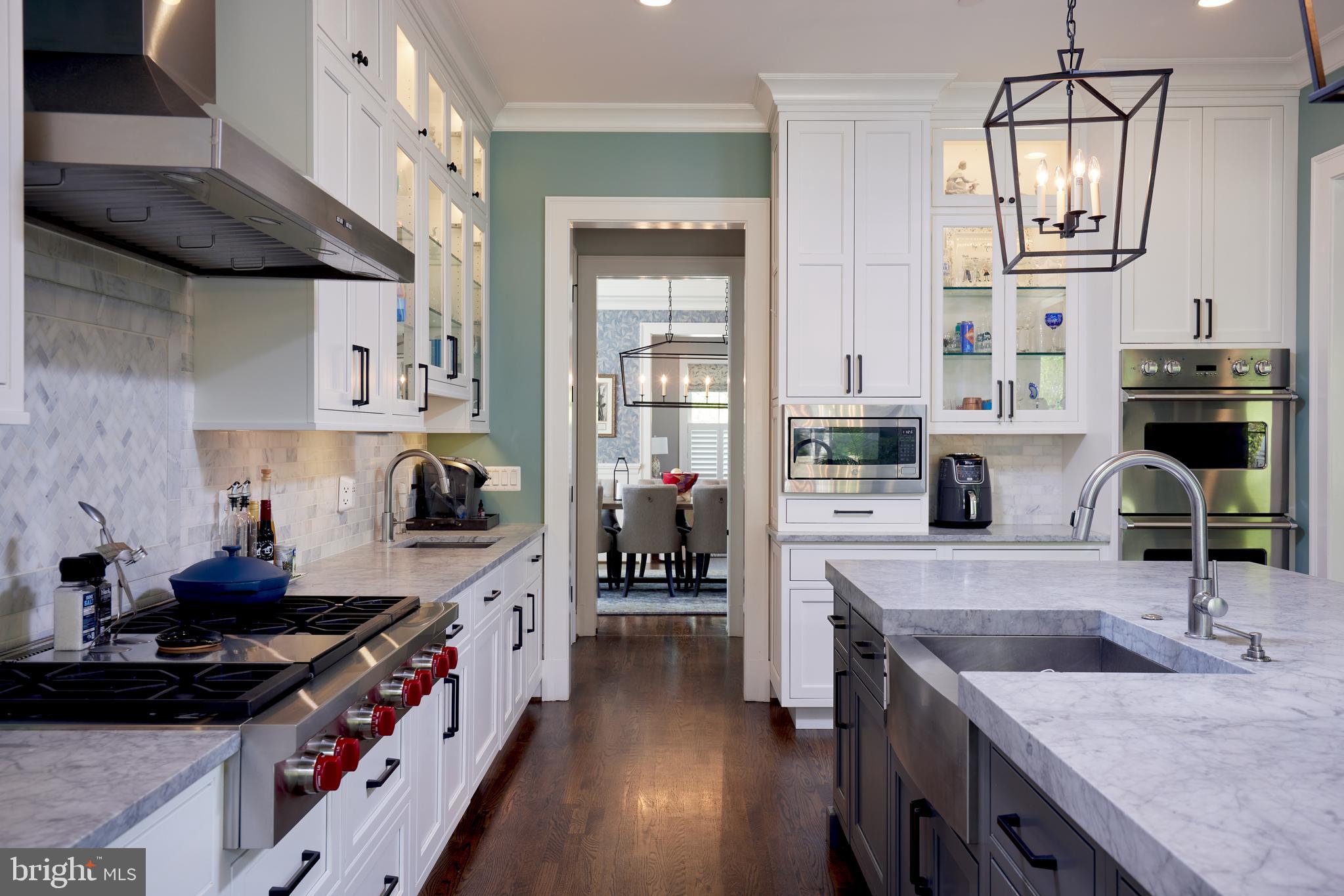 TULIP HILL - Residential