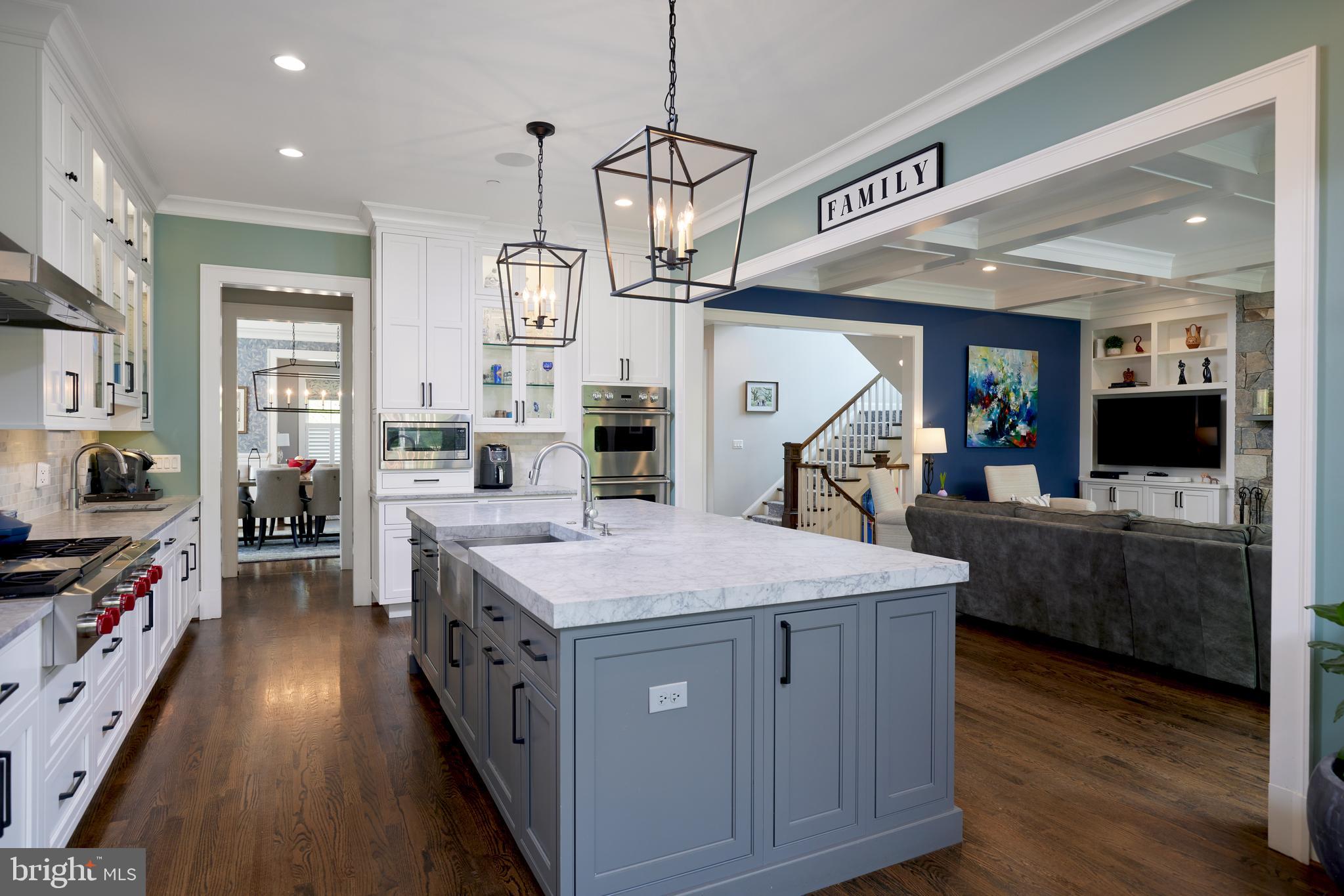 TULIP HILL - Residential