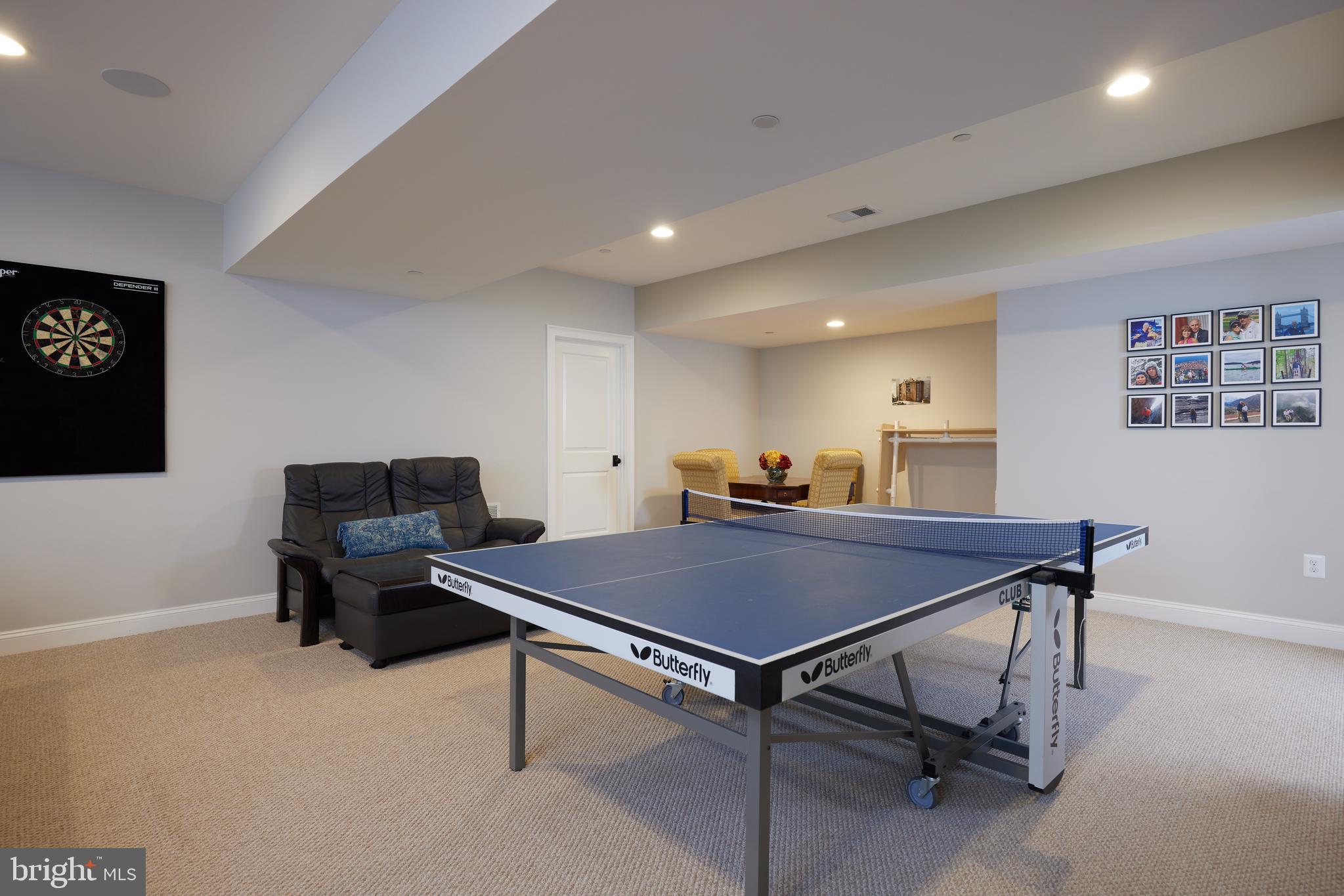 TULIP HILL - Residential