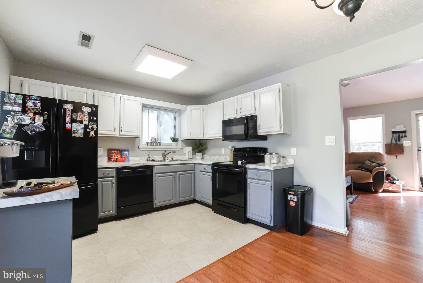 HICKORY NUT OF WILDEWOOD - Residential