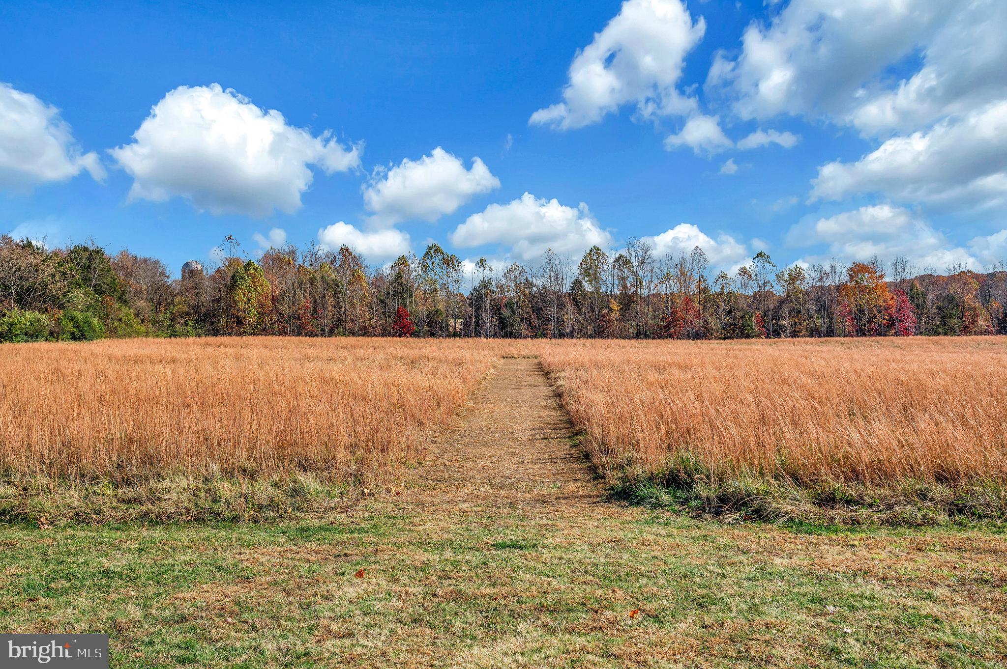 ENGLAND RUN NORTH - Residential