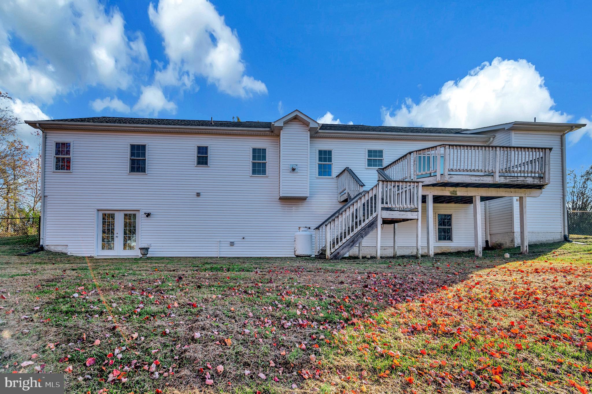 ENGLAND RUN NORTH - Residential