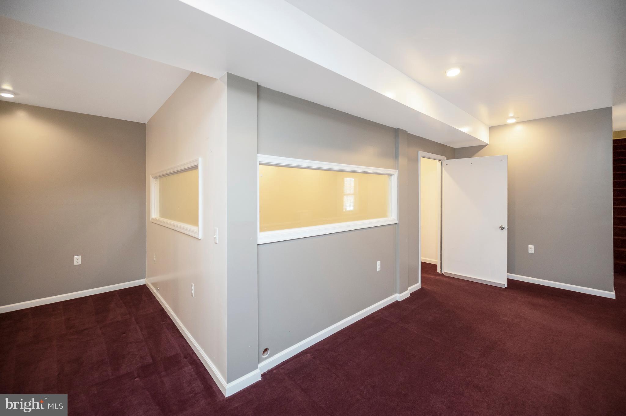 ENGLAND RUN NORTH - Residential