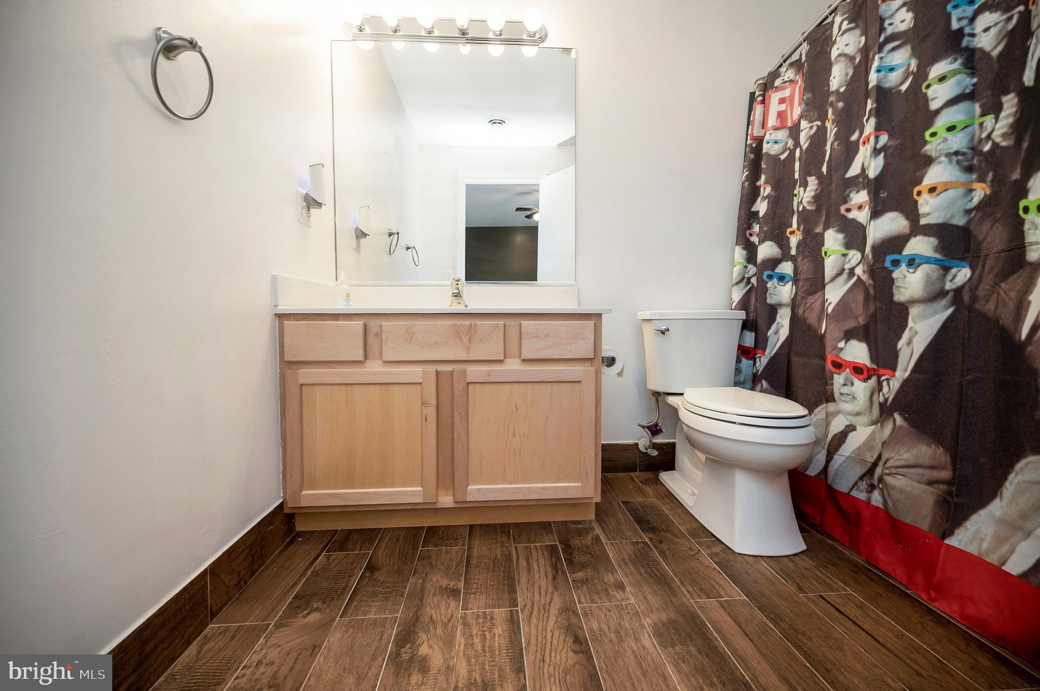 ENGLAND RUN NORTH - Residential