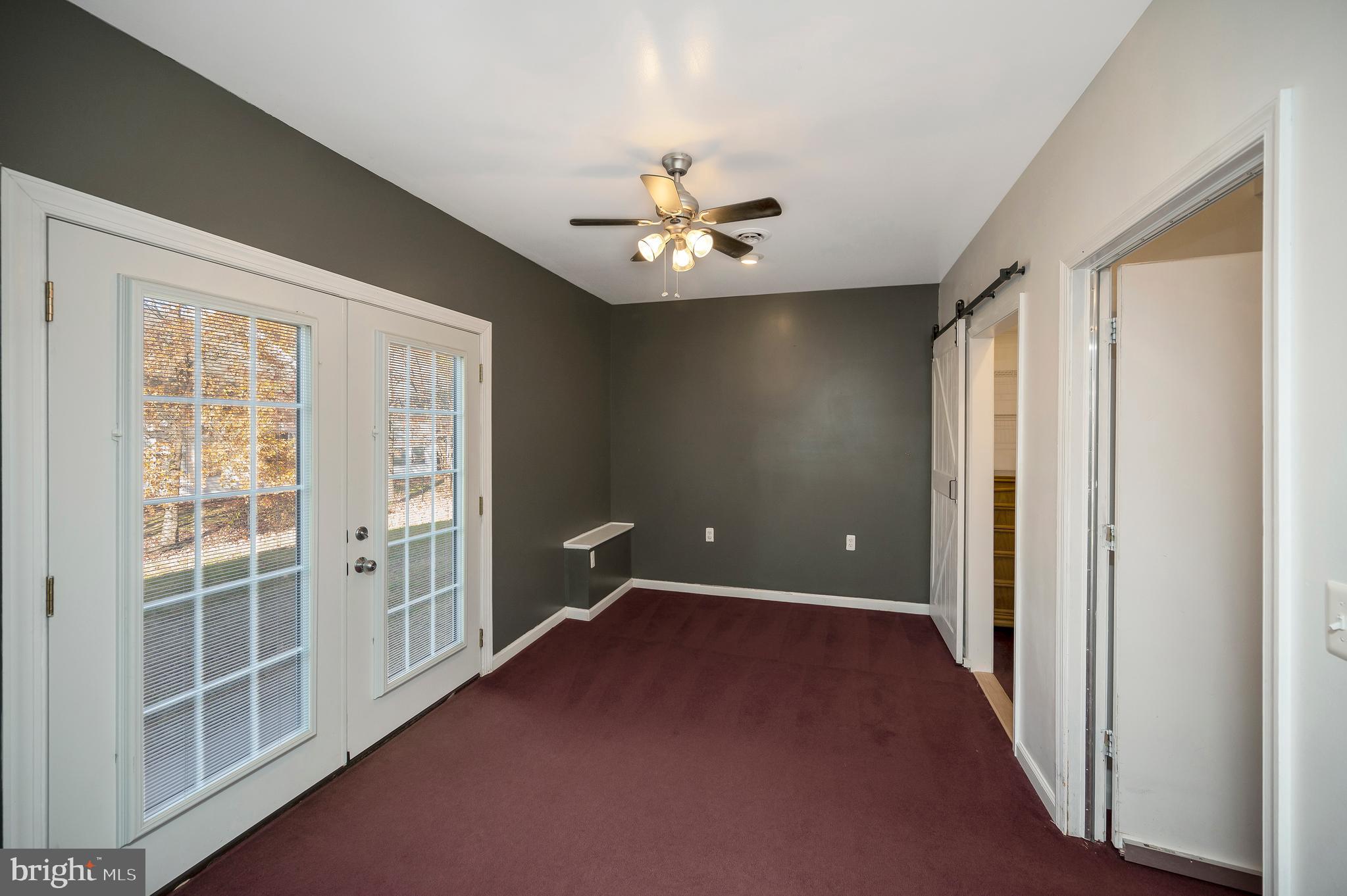 ENGLAND RUN NORTH - Residential