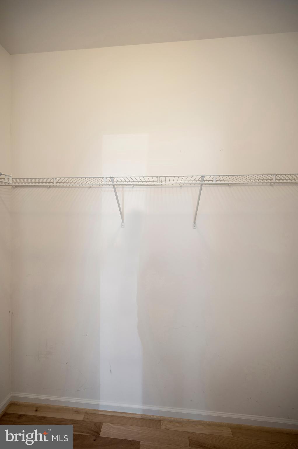 ENGLAND RUN NORTH - Residential