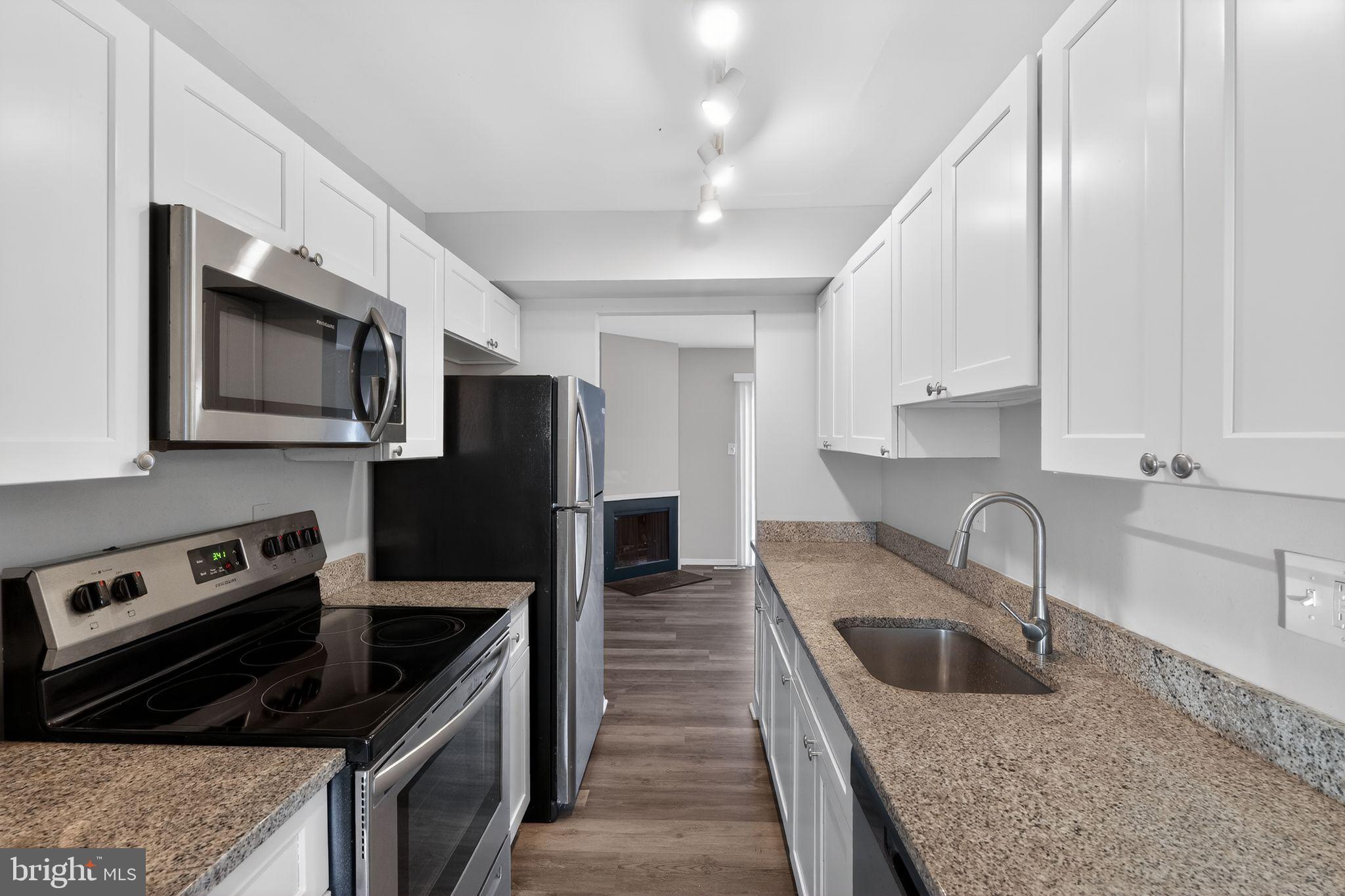 GARRISON RIDGE - Residential