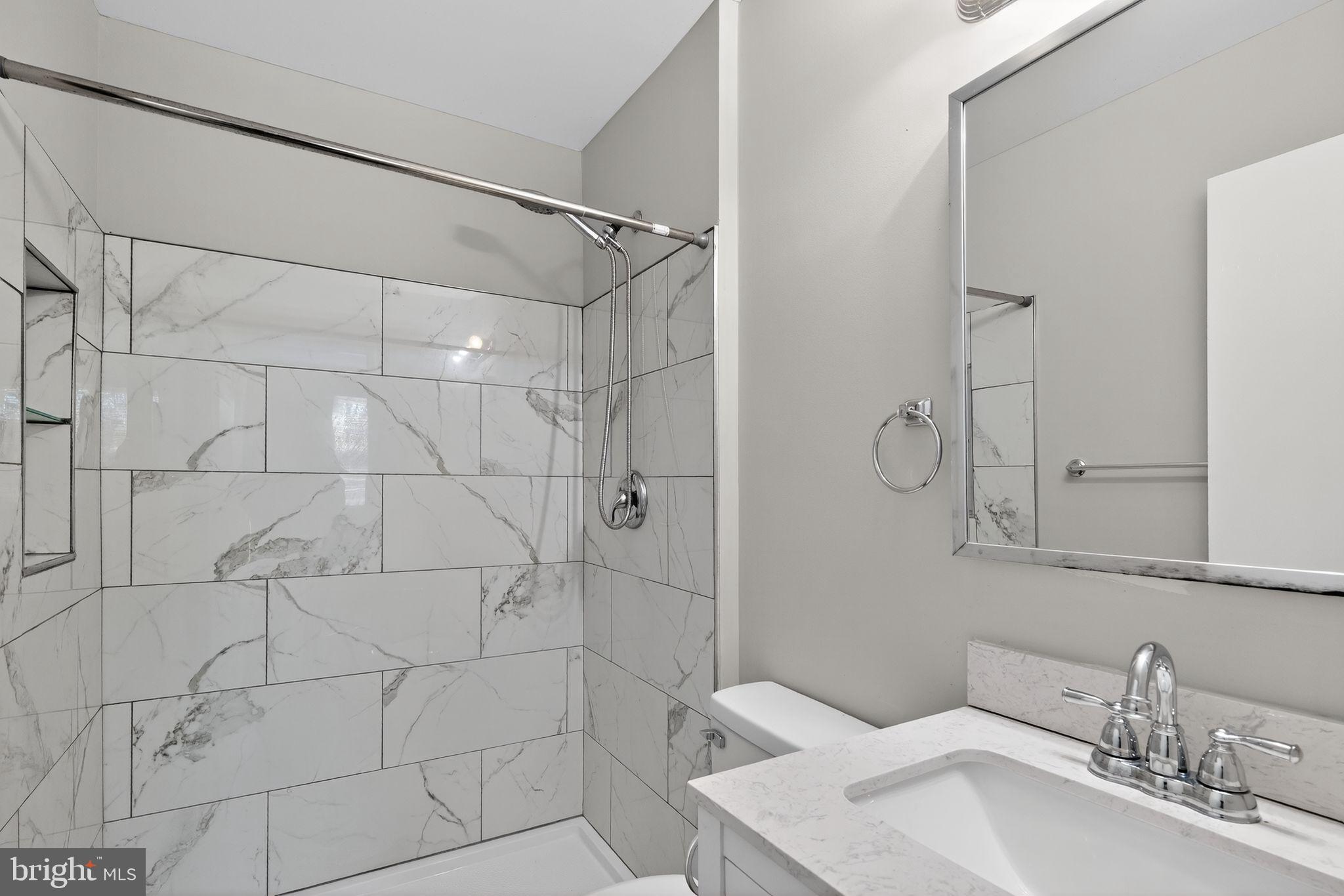 GARRISON RIDGE - Residential