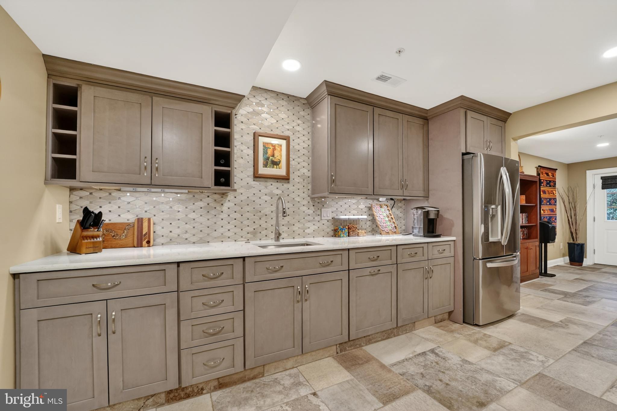 ENCLAVE AT ELLICOTT STATION - Residential