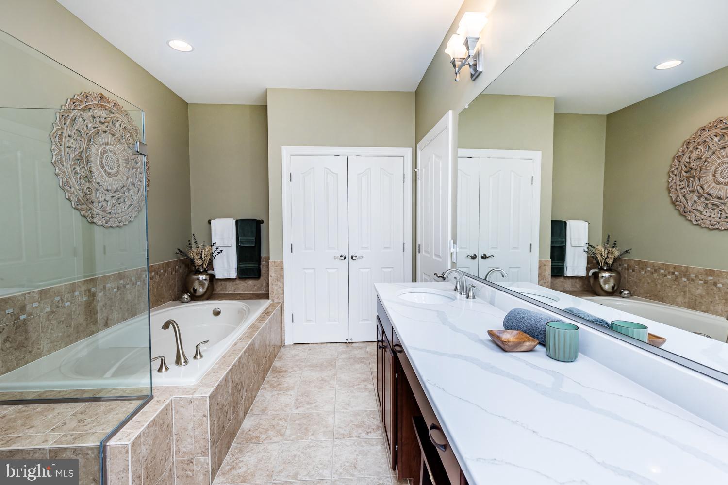 ENCLAVE AT ELLICOTT STATION - Residential