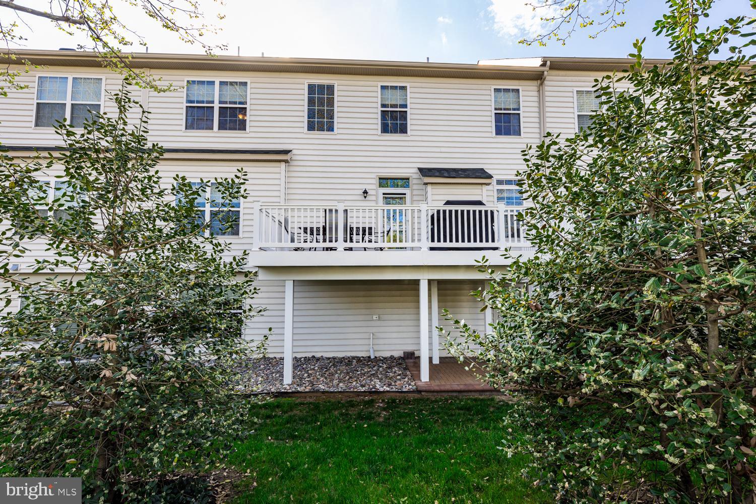 ENCLAVE AT ELLICOTT STATION - Residential