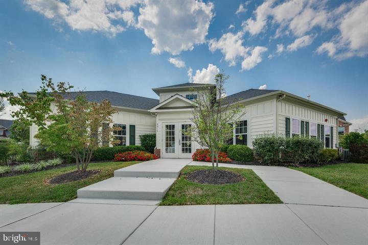 ENCLAVE AT ELLICOTT STATION - Residential