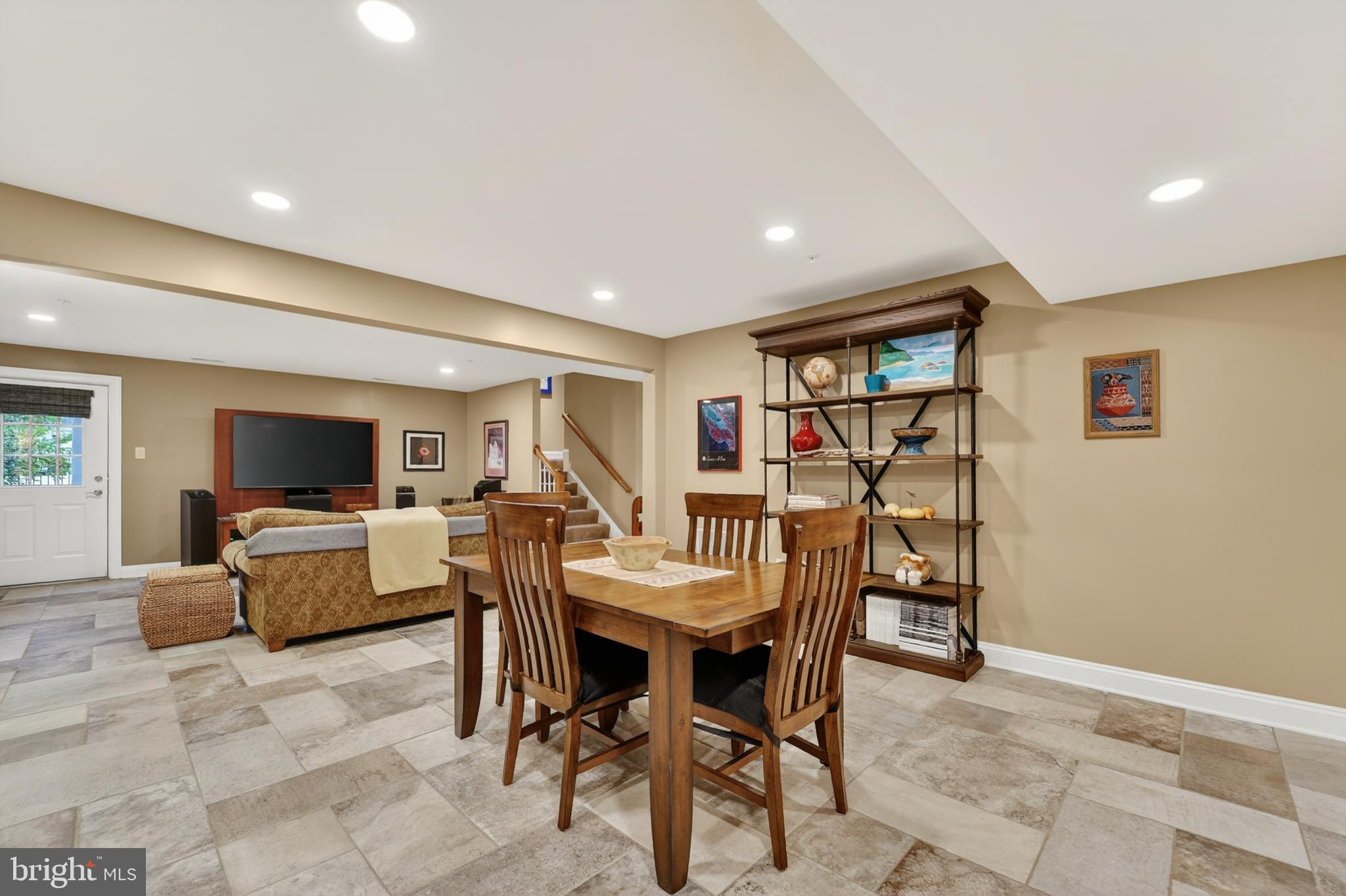 ENCLAVE AT ELLICOTT STATION - Residential