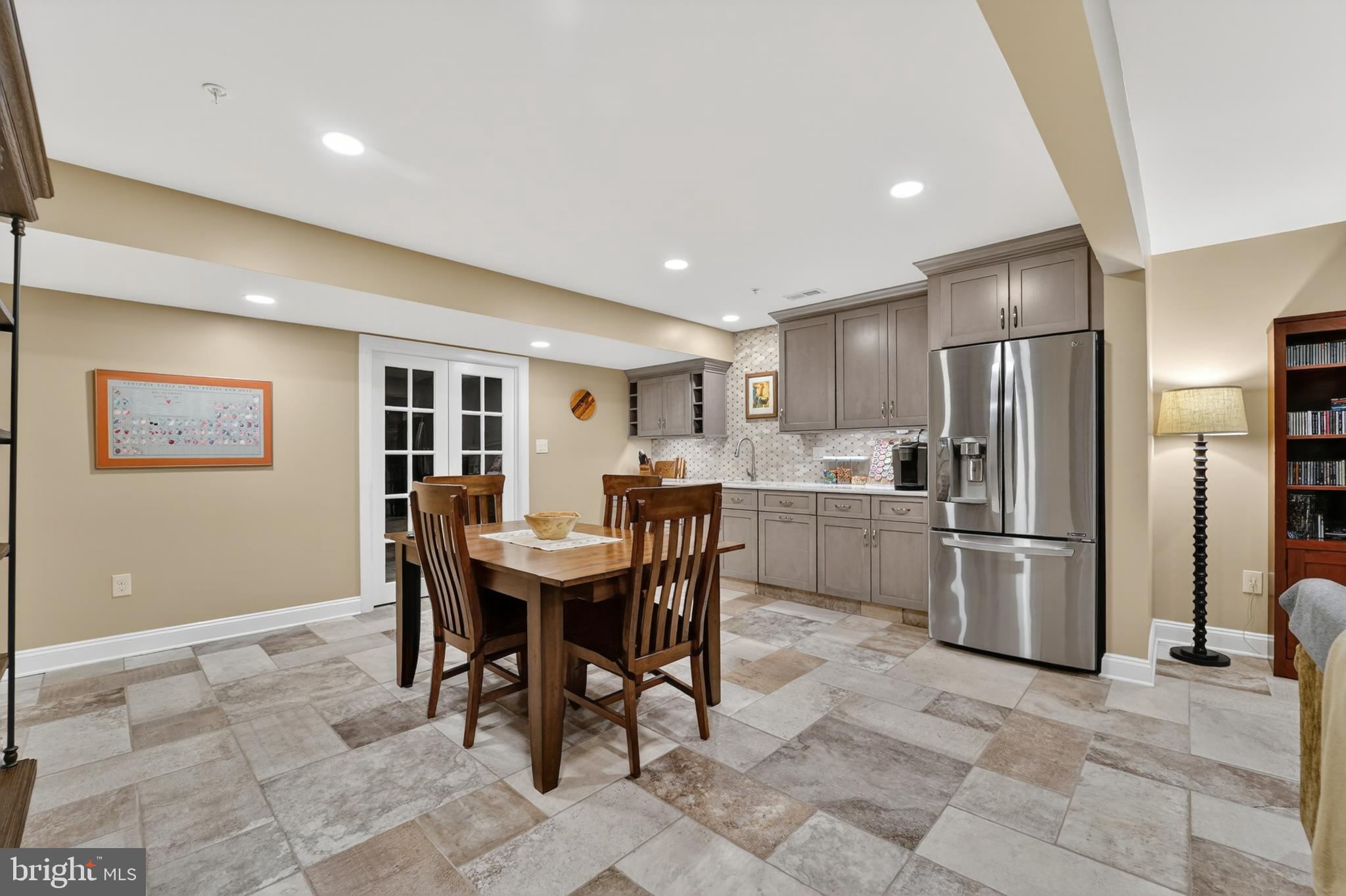 ENCLAVE AT ELLICOTT STATION - Residential