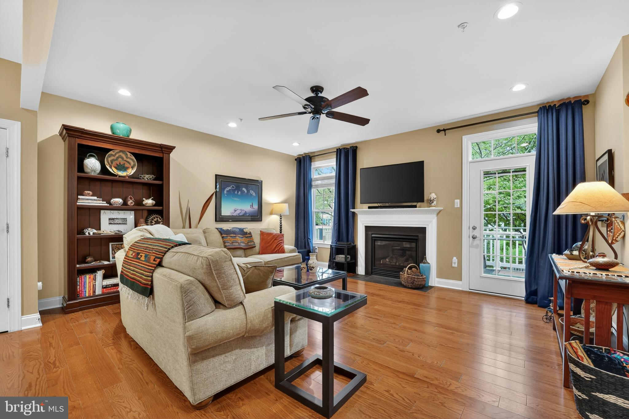 ENCLAVE AT ELLICOTT STATION - Residential