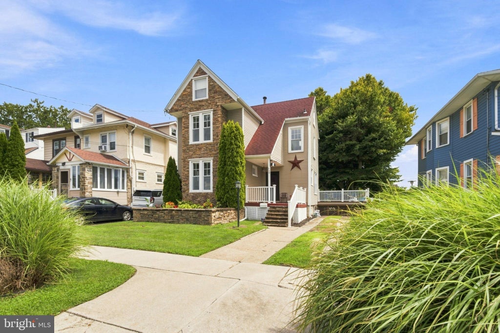 Photo of 558 Mohawk Avenue, NORWOOD, PA 19074 (MLS # PADE2122150)