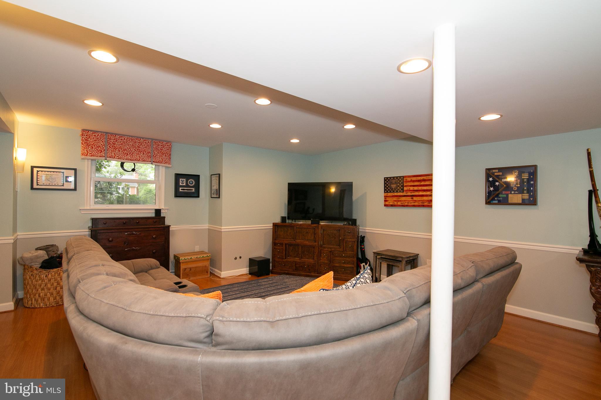 COLLINGWOOD ON THE POTOMAC - Residential Lease