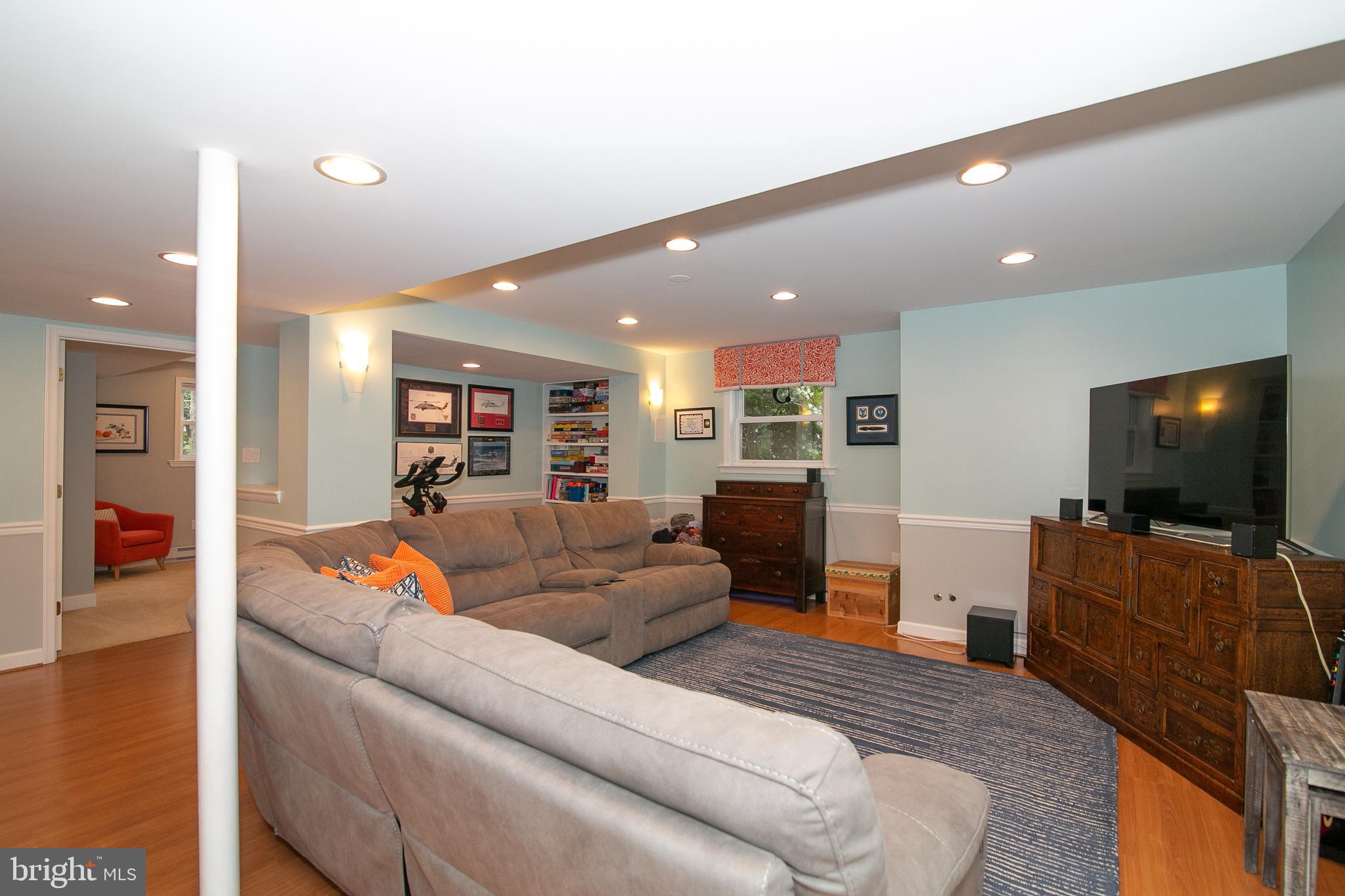 COLLINGWOOD ON THE POTOMAC - Residential Lease