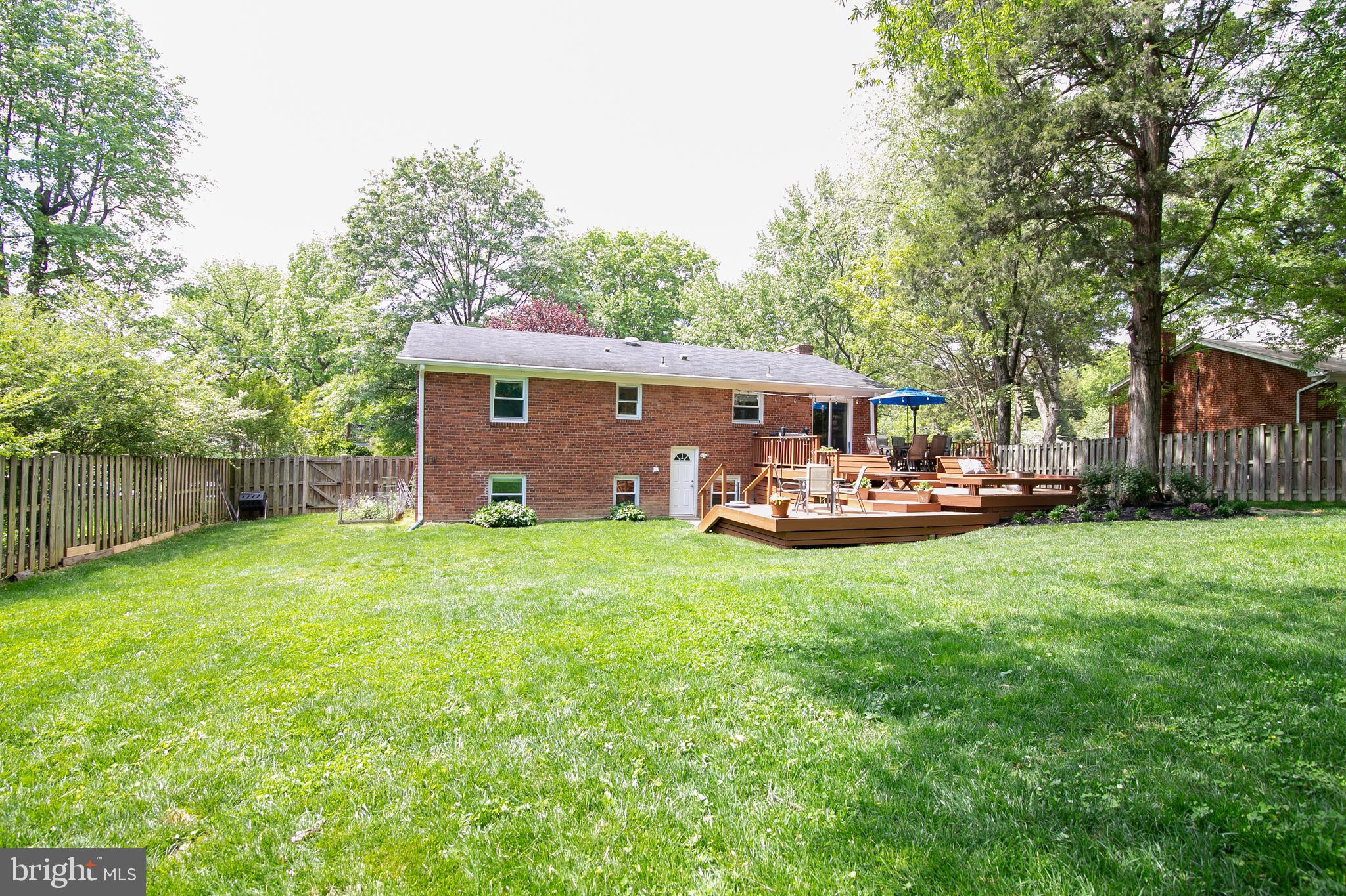 COLLINGWOOD ON THE POTOMAC - Residential Lease