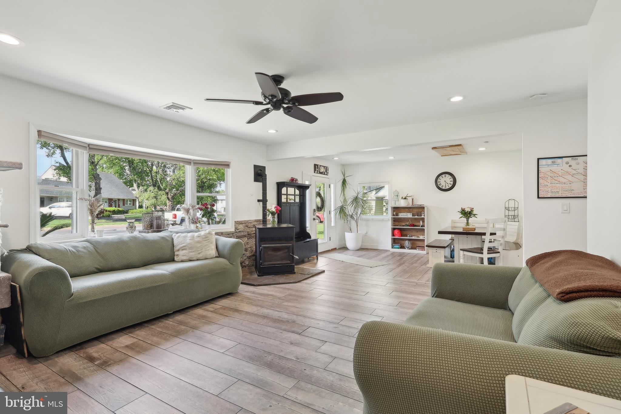 VERMILION HILL - Residential