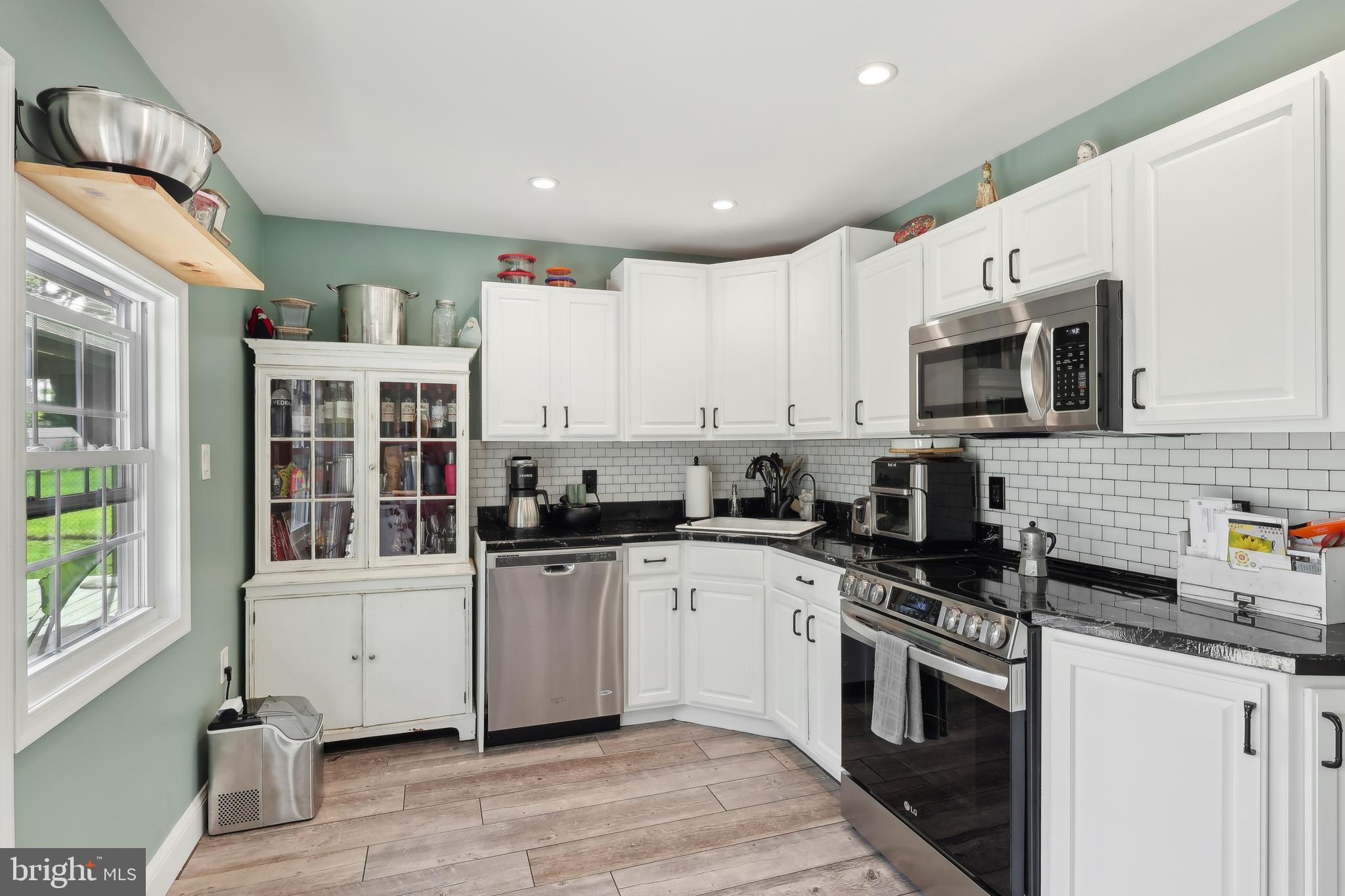 VERMILION HILL - Residential