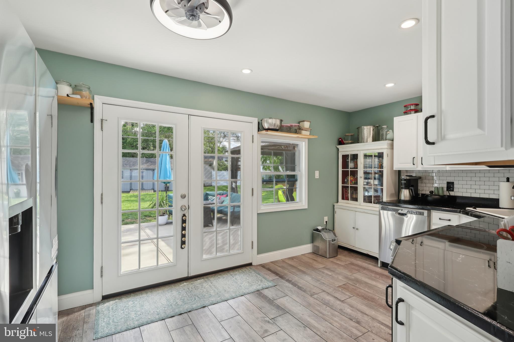 VERMILION HILL - Residential