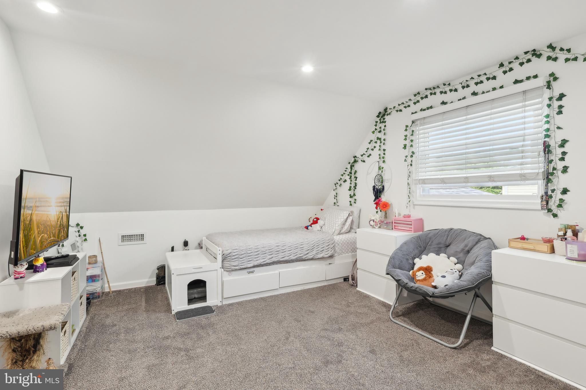 VERMILION HILL - Residential