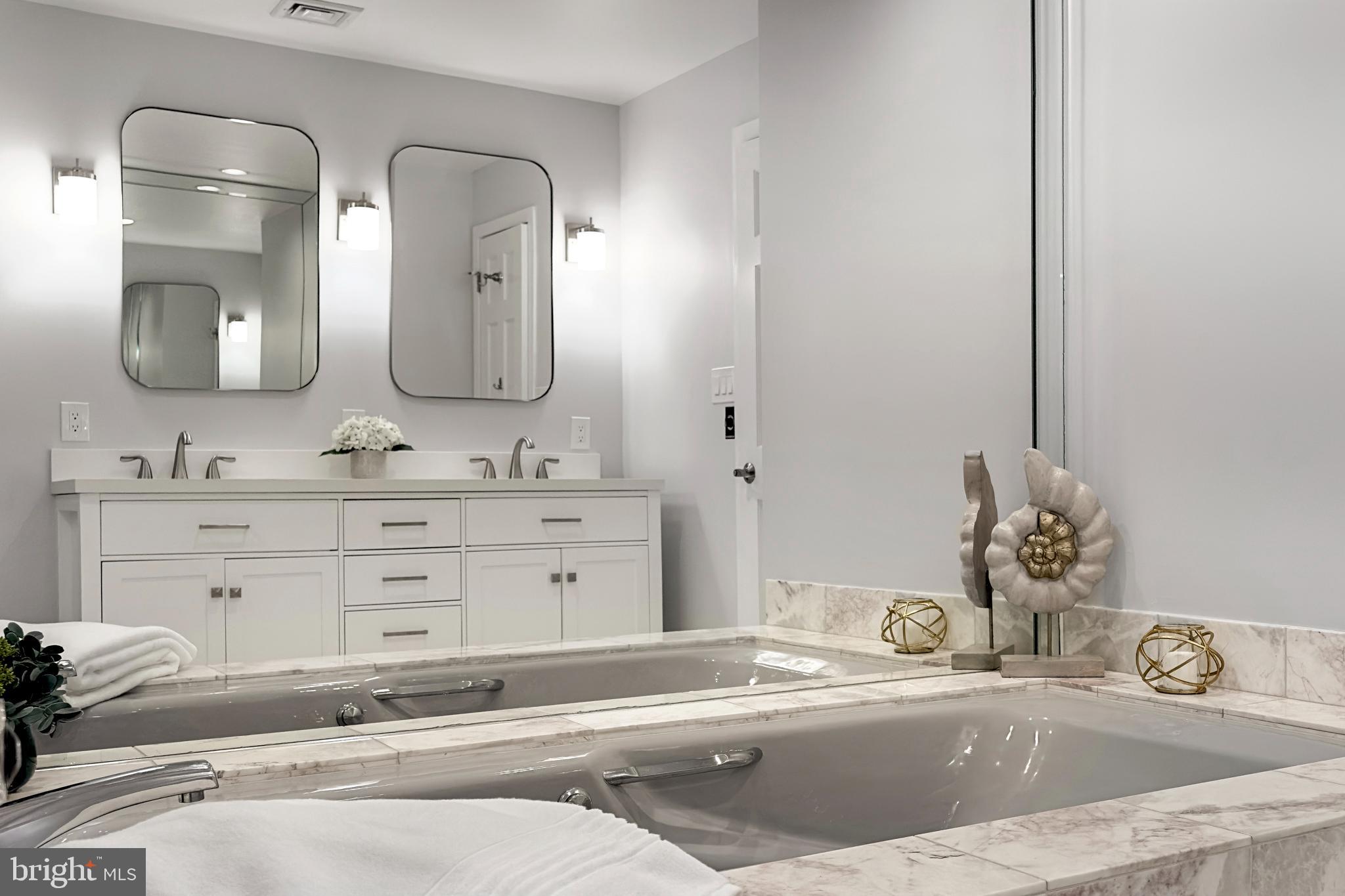 SHEARWATER - Residential