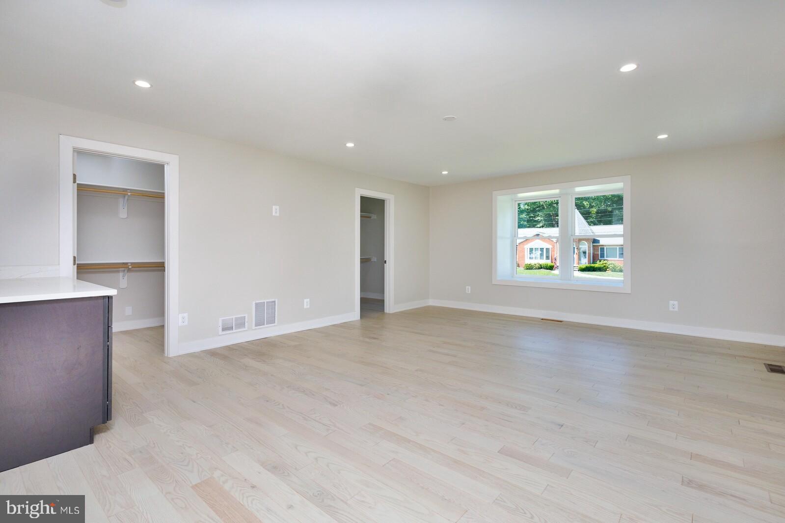 DOWDEN TERRACE - Residential