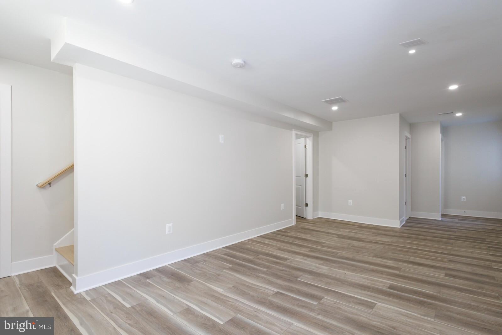 DOWDEN TERRACE - Residential