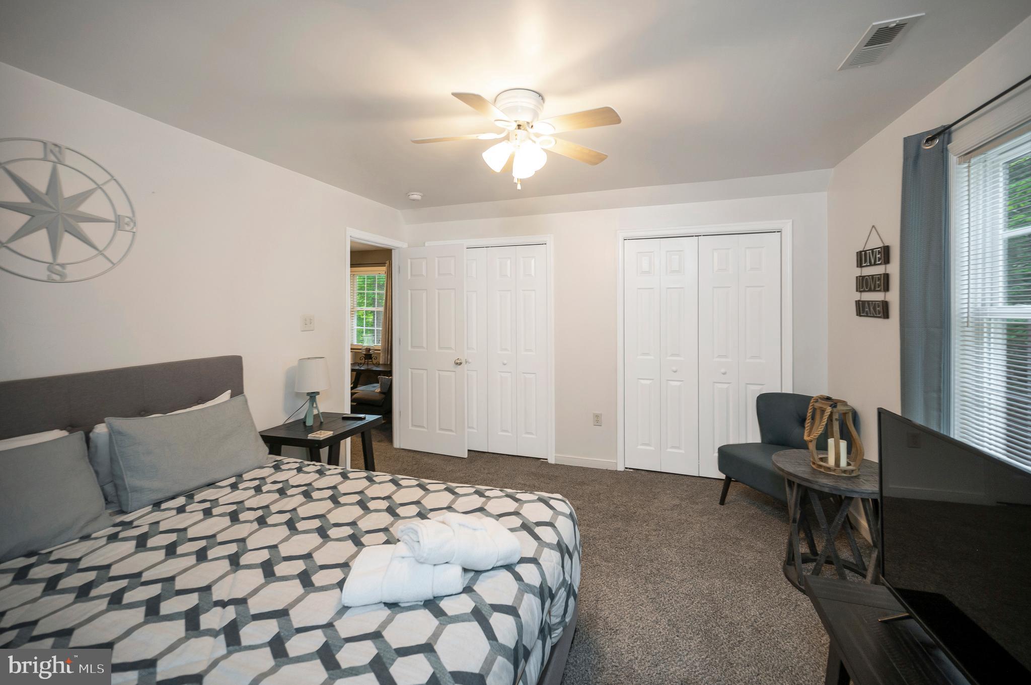 TALL PINES - Residential