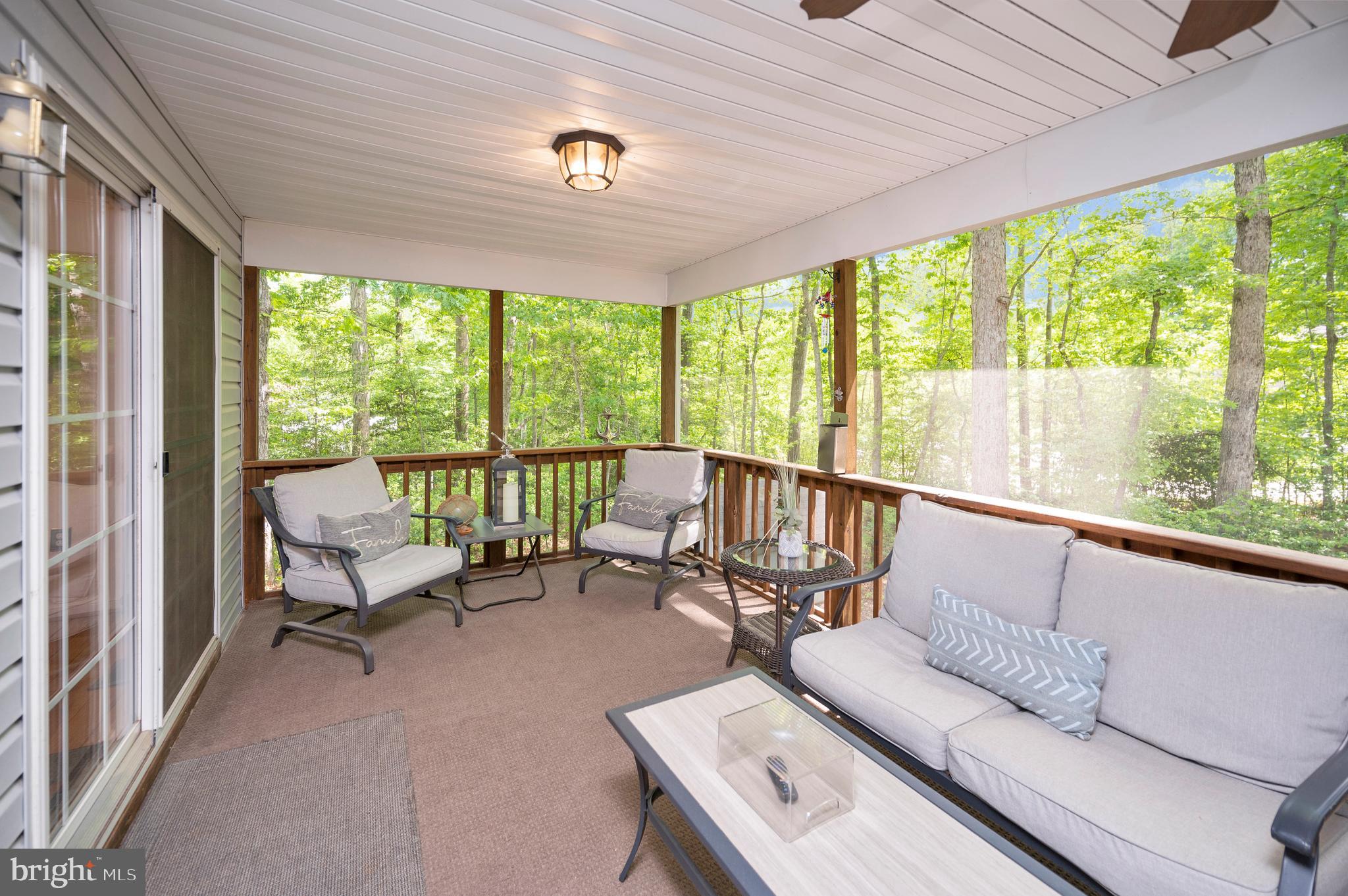 TALL PINES - Residential